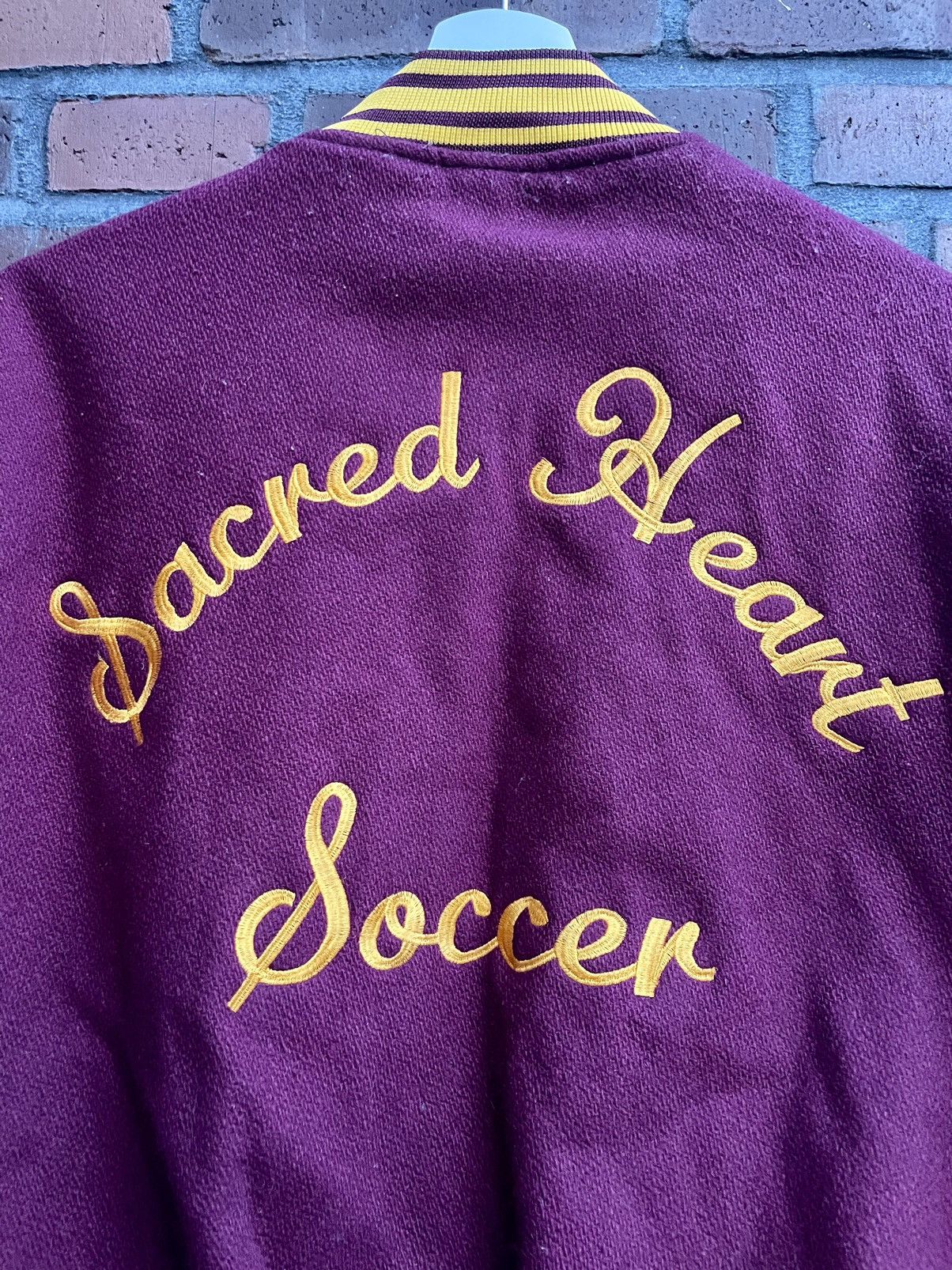 Vintage Vintage Sacred Hearts College Varsity Jacket Size US M / EU 48-50 / 2 - 5 Thumbnail