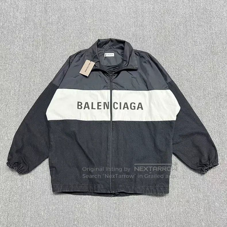 Balenciaga Balenciaga Denim Patchwork Windbreaker Size XS / US 0-2 / IT 36-38 - 1 Thumbnail