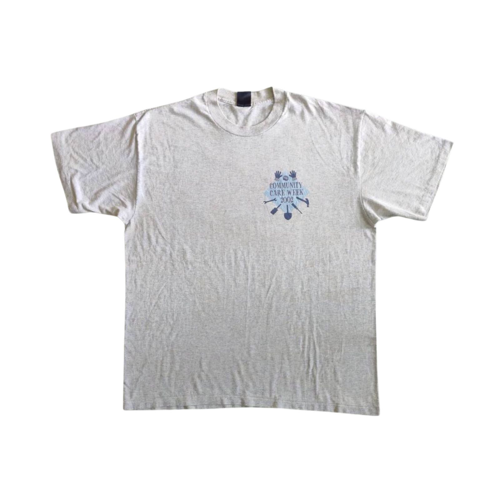 Other 2000s vintage t shirt white xl 5050 community care week 2002 Size US XL / EU 56 / 4 - 1 Thumbnail
