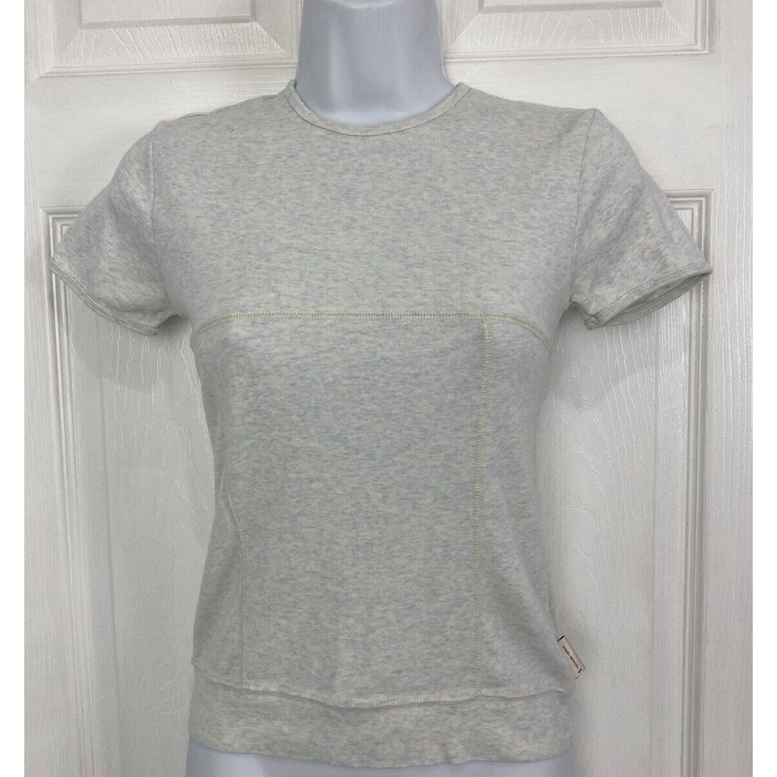 Henri Bendel Henri Bendel Spa Gray Solid Short Sleeve T-Shirt S Casual Size S / US 4 / IT 40 - 1 Thumbnail