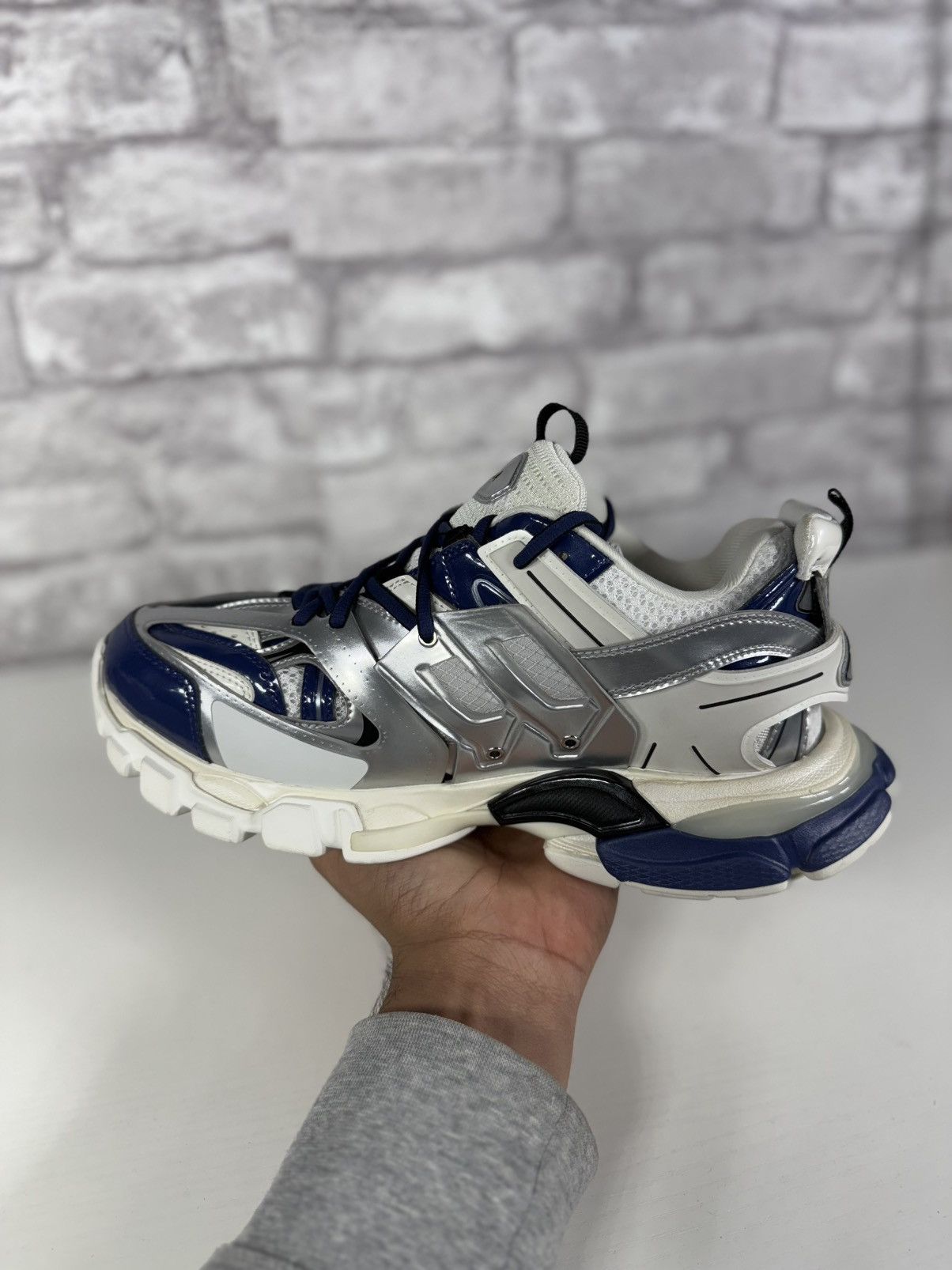 Balenciaga Balenciaga Tracks LED Size 8US/41EU Size US 8 / EU 41 - 9 Thumbnail