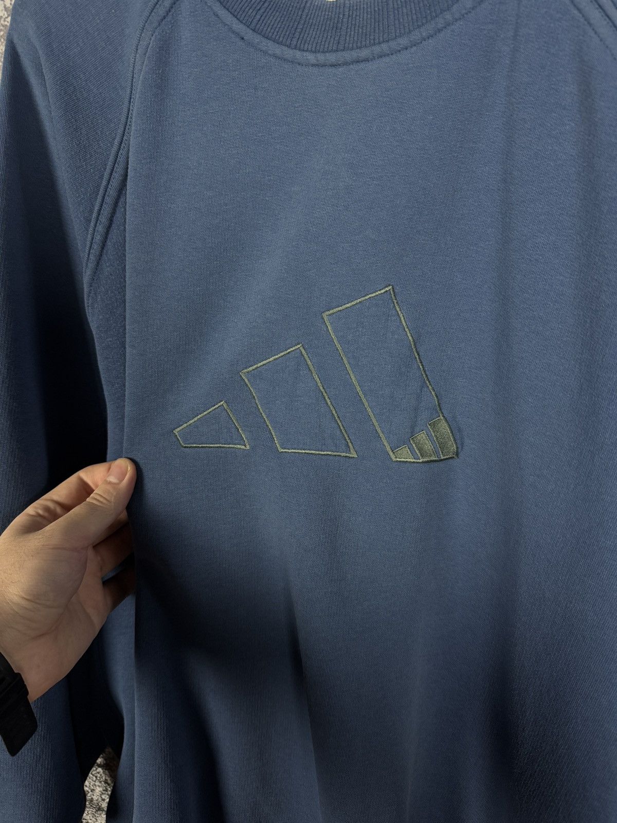 Adidas Adidas Vintage 90s Sweatshirt Retro Big Logo Pullover Size M Size US M / EU 48-50 / 2 - 6 Thumbnail