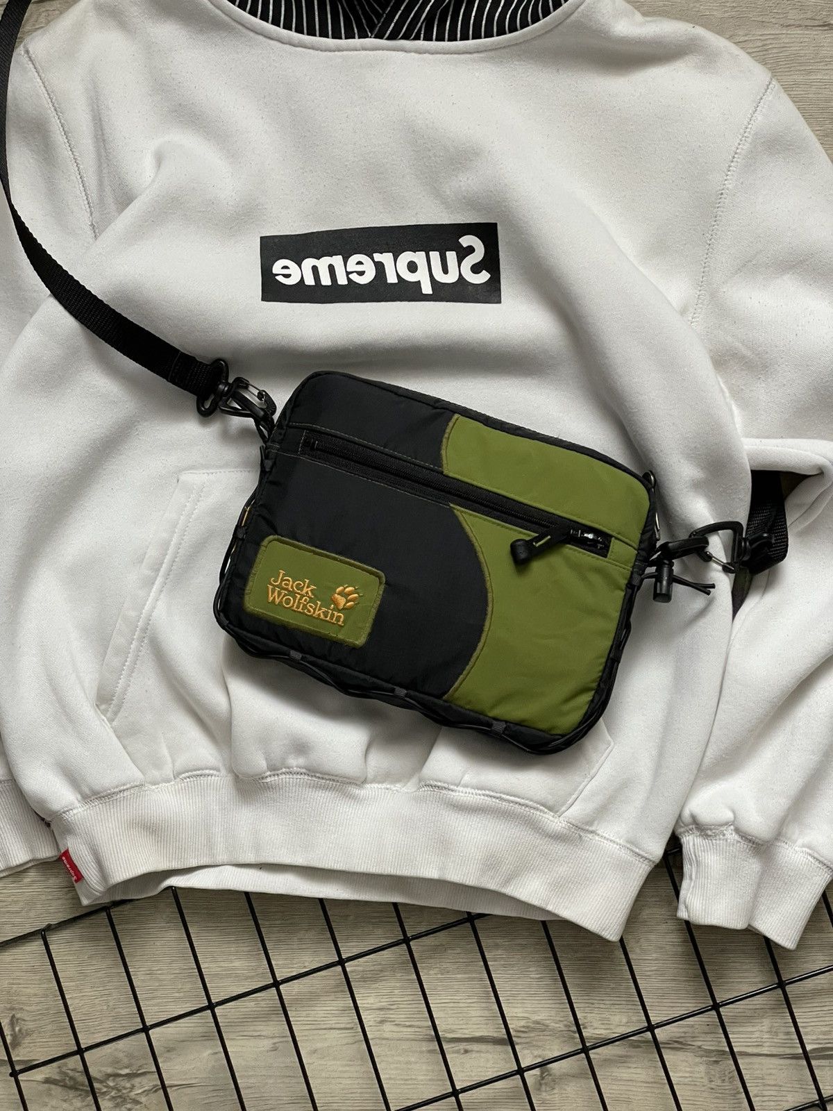 Jack Wolfskin Jack Wolfskin Crossbody Bag (Custom / Reworked) Size ONE SIZE - 10 Thumbnail