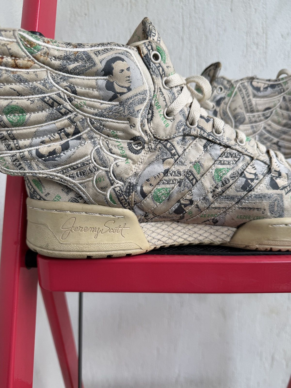 Adidas × Jeremy Scott Dollar wings sneaker Size US 9 / EU 42 - 15 Thumbnail