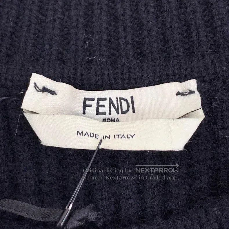 Fendi Fendi Black mink fur cuff wool round neck mid-sleeve knitt Size XS / US 0-2 / IT 36-38 - 5 Thumbnail