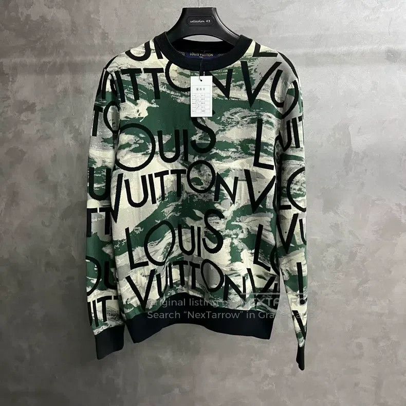 Louis Vuitton Louis Vuitton Multi-color graphic printed crewneck long-sl Size US L / EU 52-54 / 3 - 1 Thumbnail