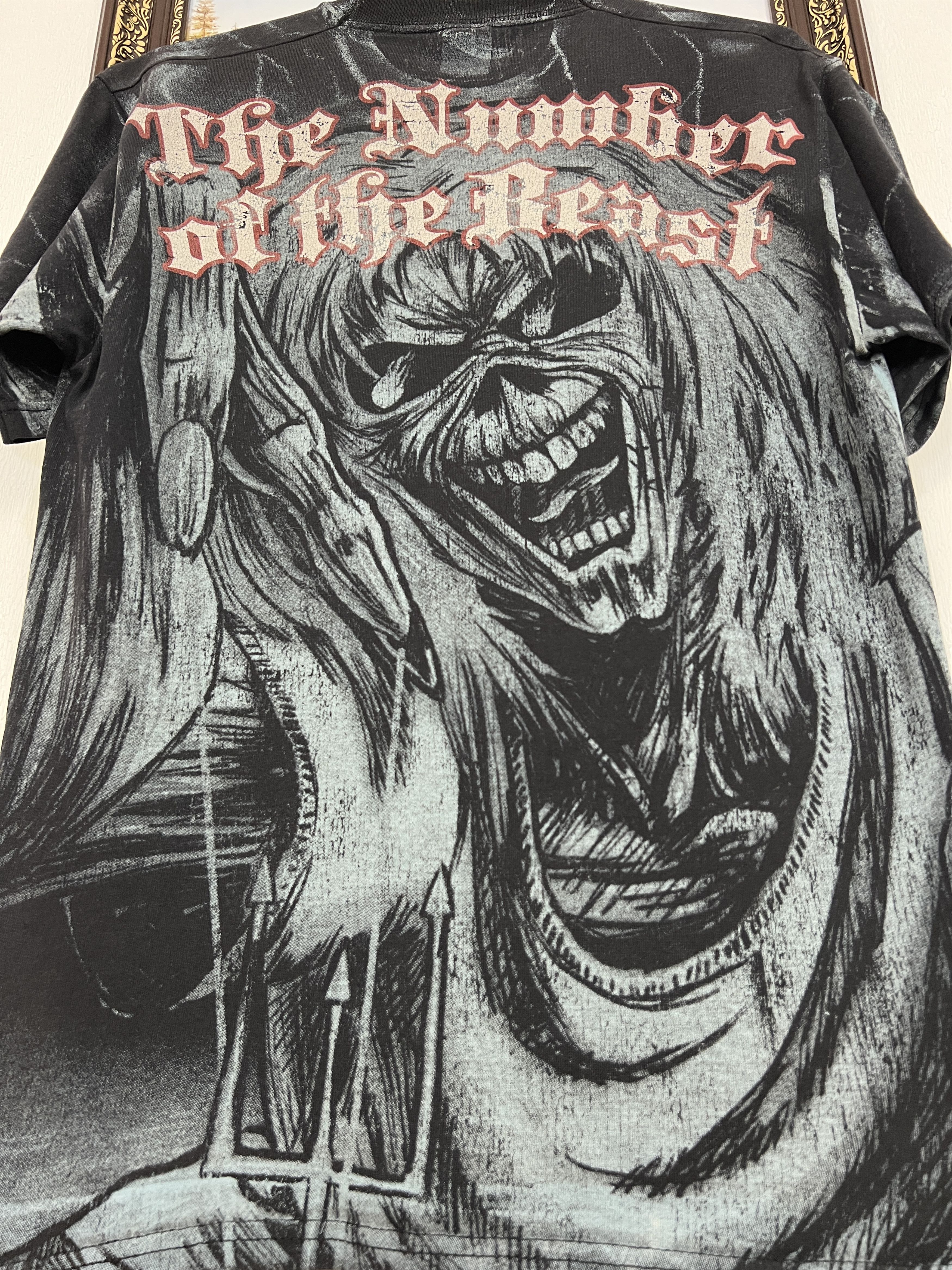 Vintage VIntage Iron Maiden The Number Of The Beast Tee Size US M / EU 48-50 / 2 - 9 Thumbnail