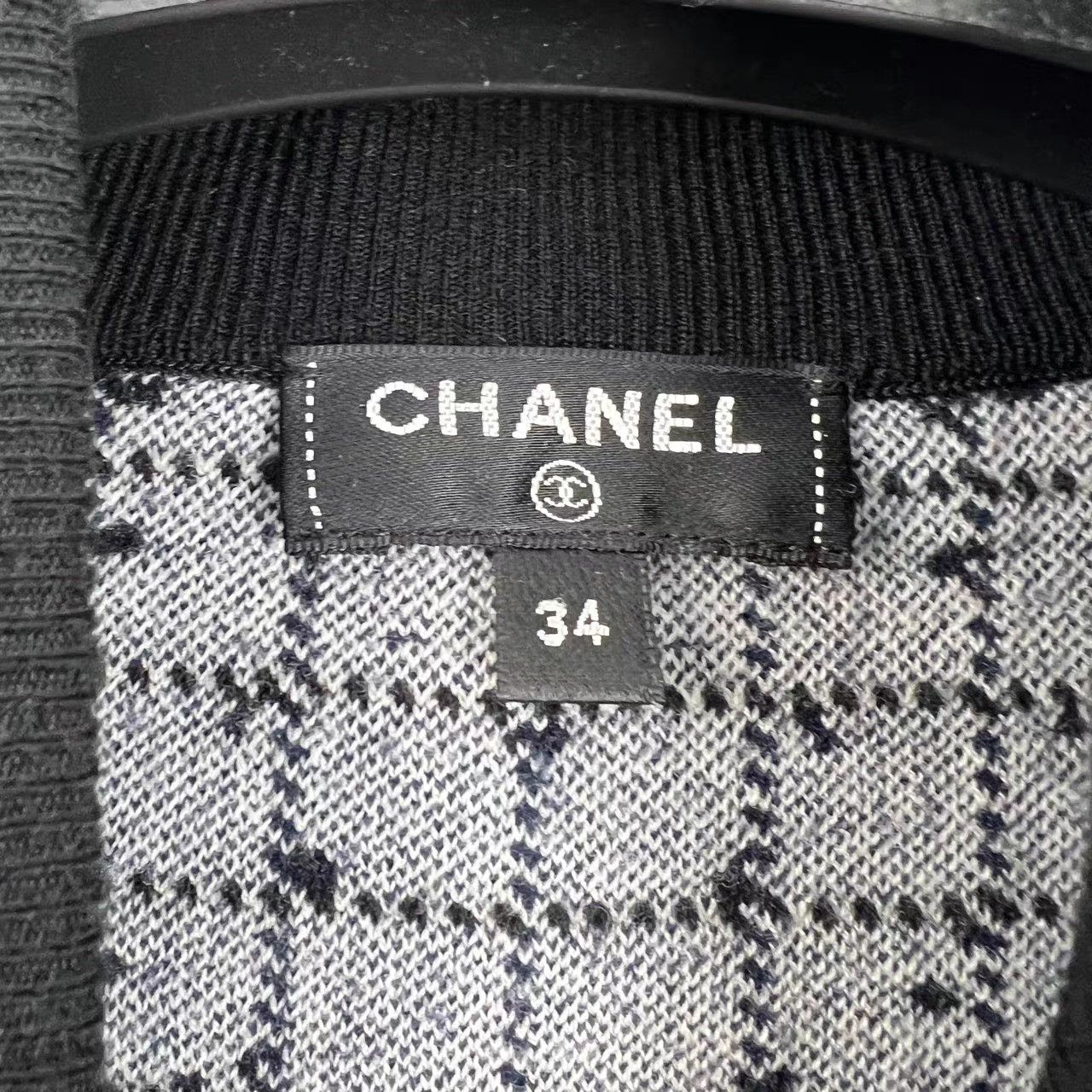 Chanel Chanel Ski Collection Crystal CC Logo Knit Dress K12 Size XXS / US 00 / IT 34 - 5 Thumbnail
