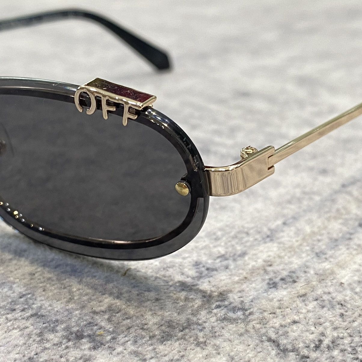 Off-White OFF WHITE MIAMI OERI13MF24MET0017607 GOLD DARK GREY Size ONE SIZE - 2 Thumbnail