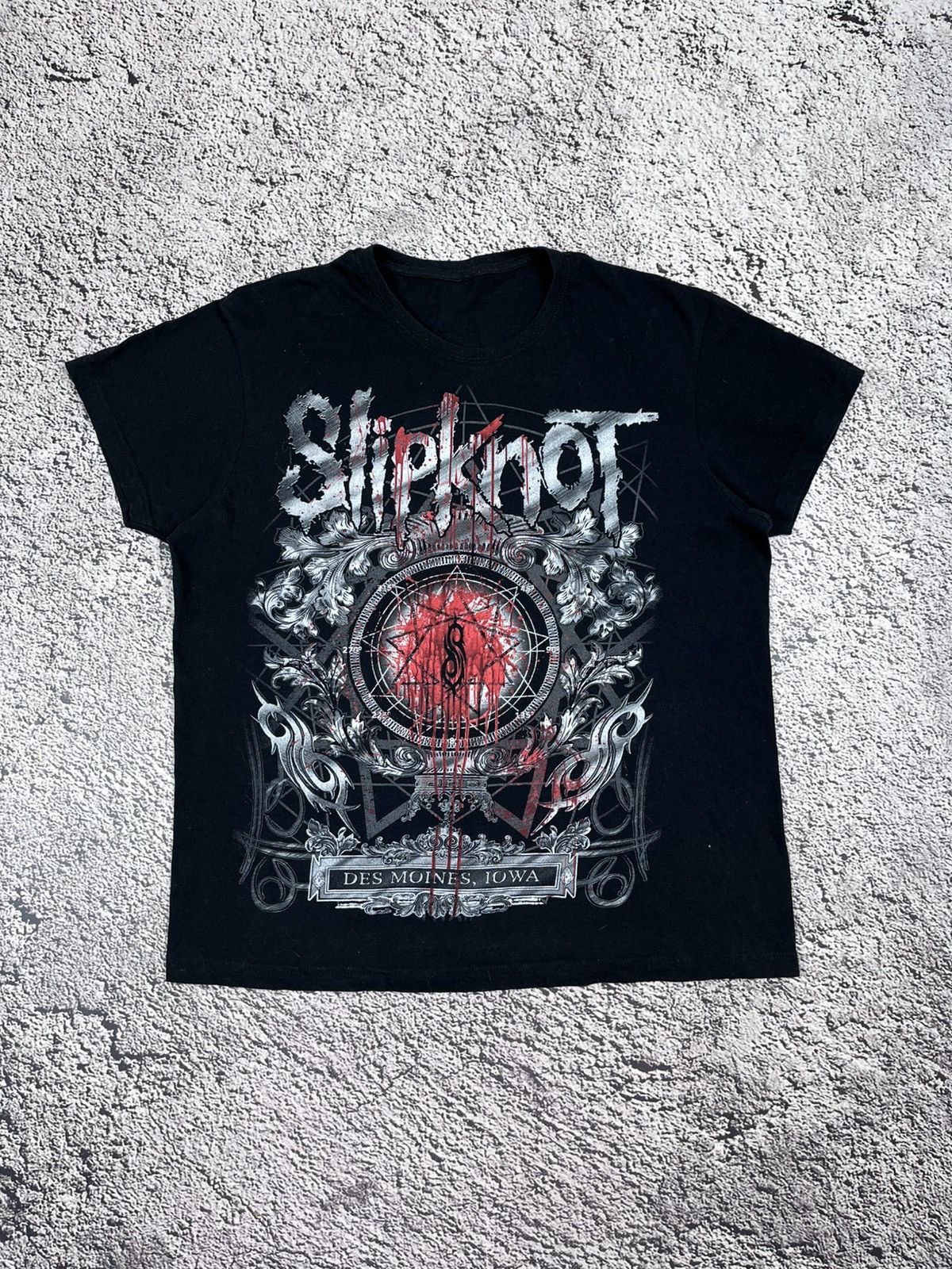 Band Tees Vintage Slipknot Des Moines Iowa Metal Band Graphic T-Shirt Size US M / EU 48-50 / 2 - 1 Thumbnail