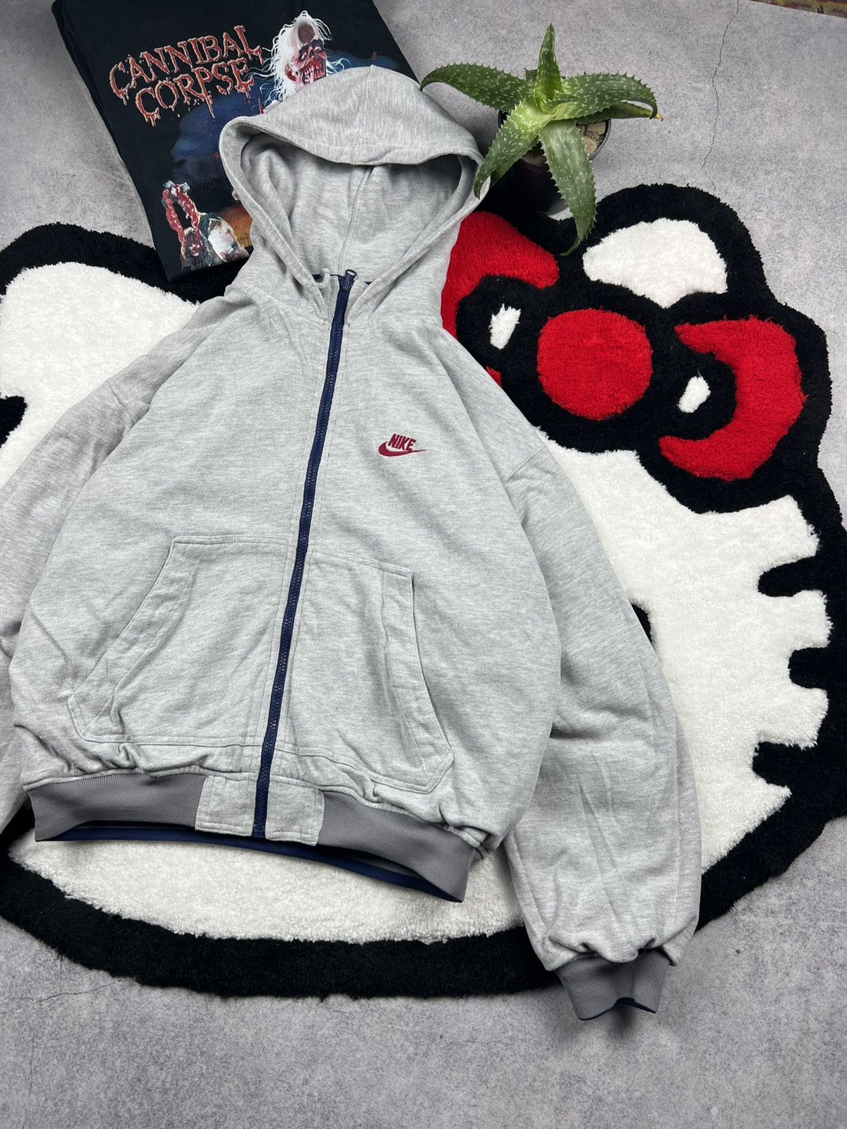 Vintage Vintage Nike Big Logo Oversized Reversible Nylon 90s Jacket Size US S / EU 44-46 / 1 - 3 Thumbnail