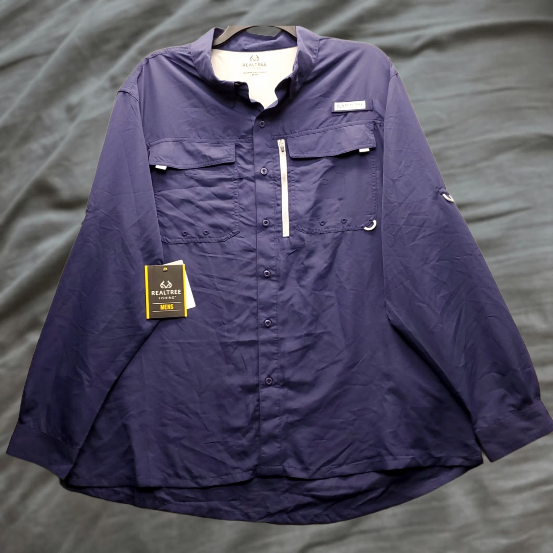Realtree Realtree Mens Button-Up Shirt 2XL Navy Long Sleeve Collared Vented Pocketed Outdoor Shirt Size US XXL / EU 58 / 5 - 1 Thumbnail