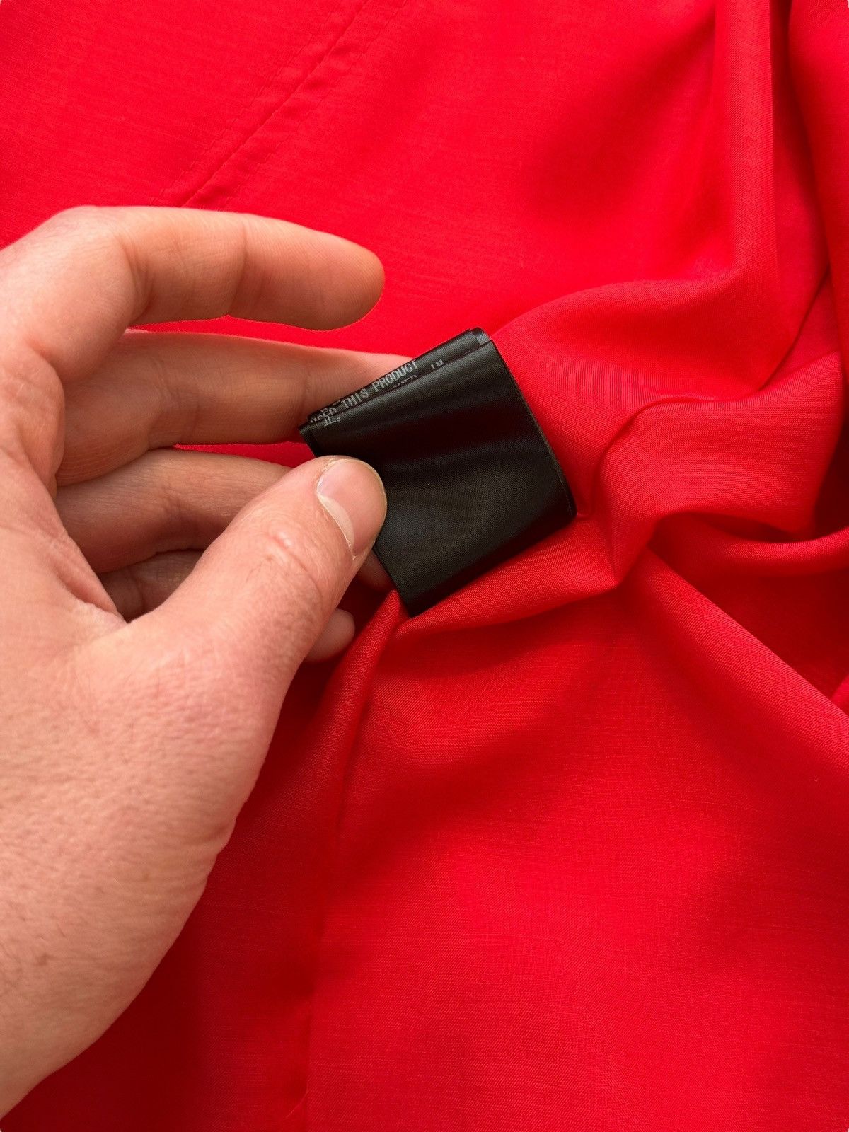 Undercover (Sz 1) $1,140 Silk Acetate Split Deconstructed Red Blazer Size S / US 4 / IT 40 - 20 Thumbnail