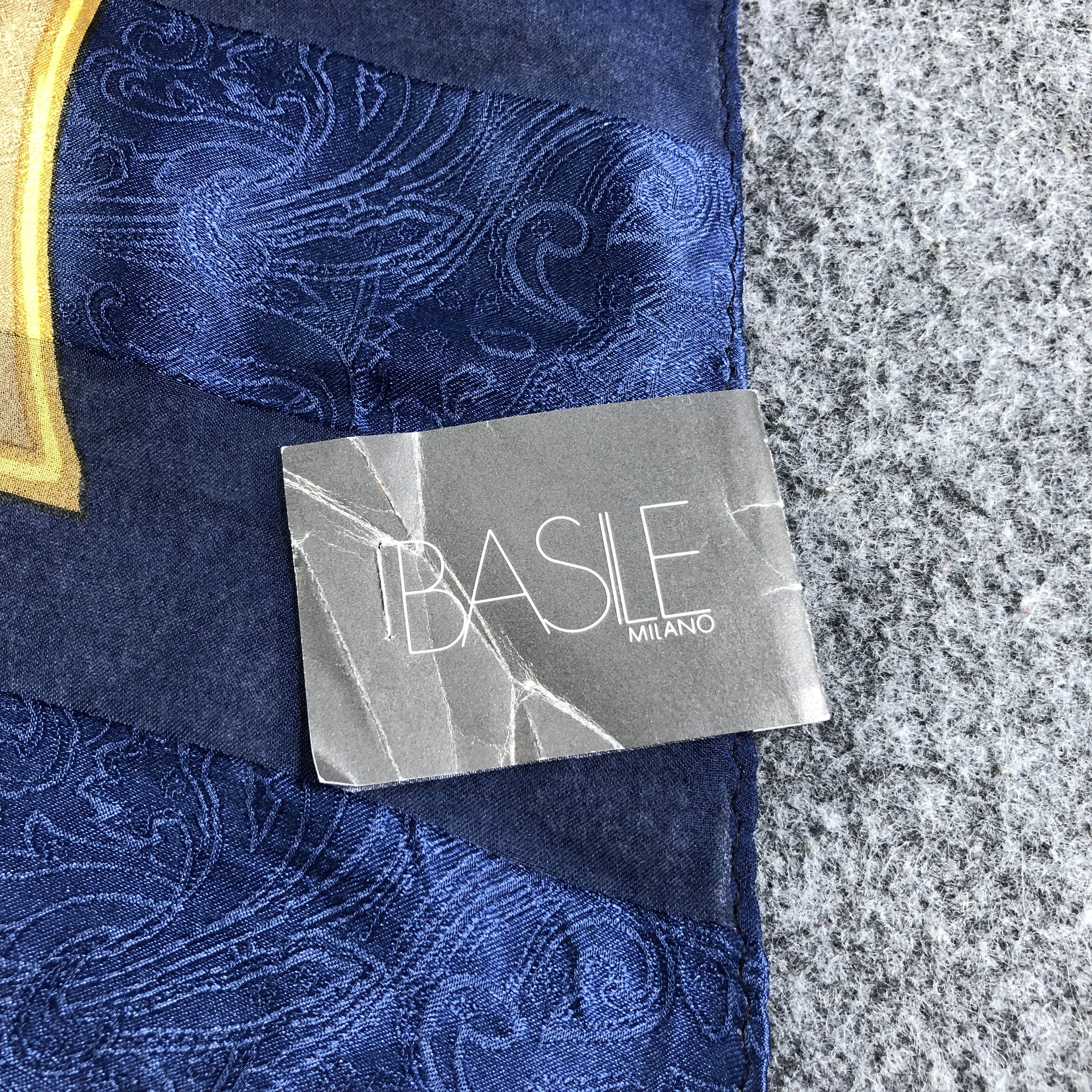 Japanese Brand Basile Gold Chains Slit Thread Silk Scarf M669 Size ONE SIZE - 4 Thumbnail