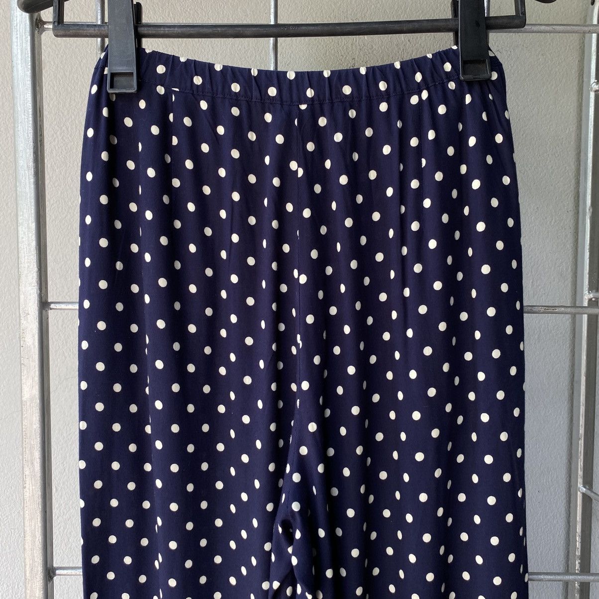 Zucca ZUCCA Navy Polka Dot Pants with Smocked Back Size 25" / US 0 / IT 36 - 4 Thumbnail