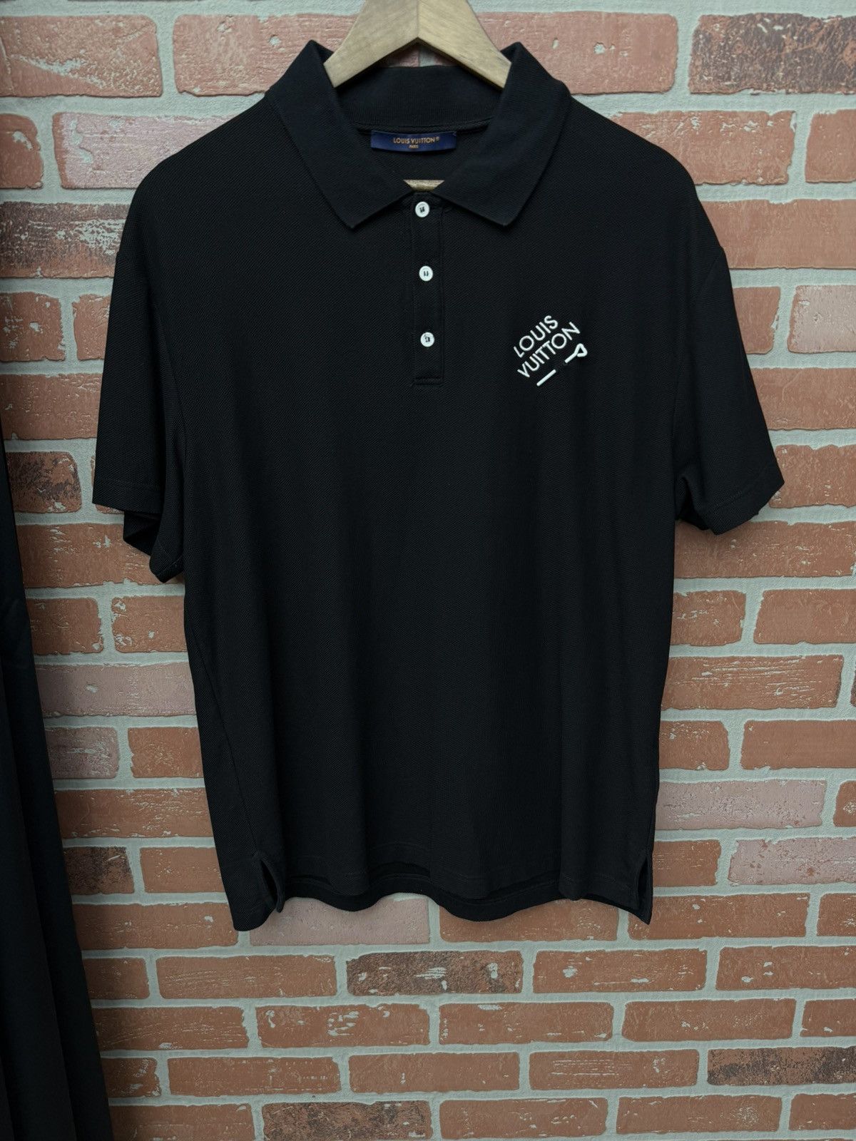 Louis Vuitton Louis Vuitton x Virgil Abloh Back Polo Tee Size L Size US L / EU 52-54 / 3 - 1 Thumbnail