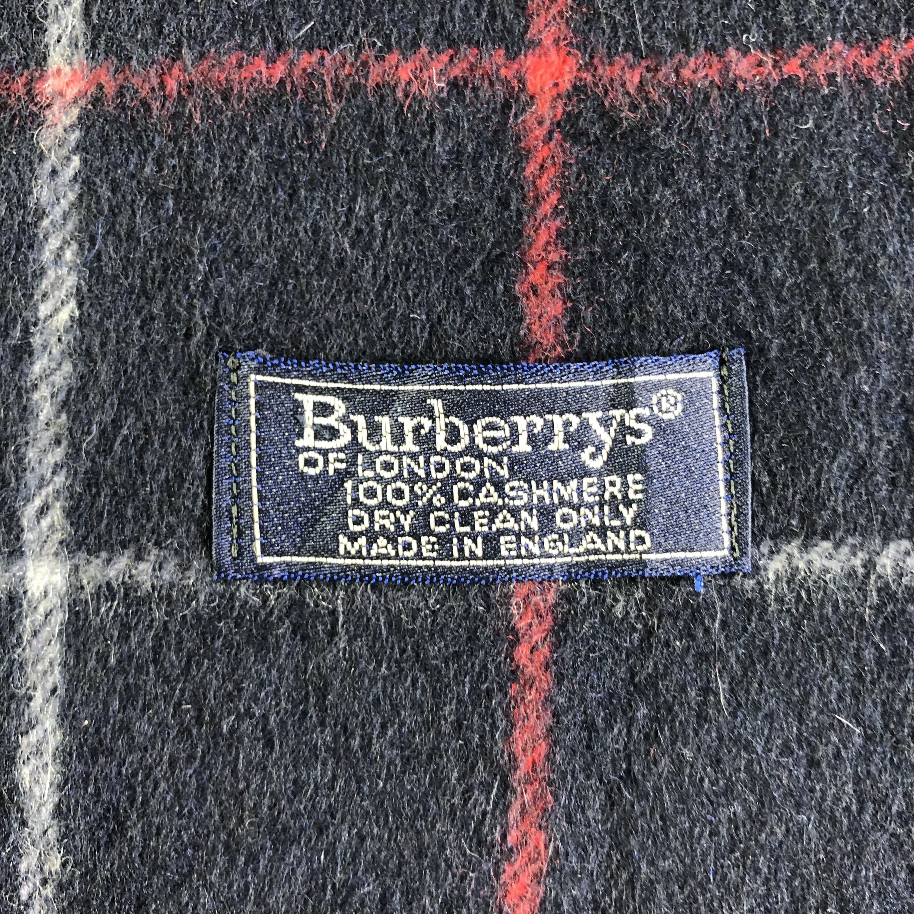 Burberry Burberry Cashmere Scarf / Muffler / Neckwear P365 Size ONE SIZE - 2 Thumbnail