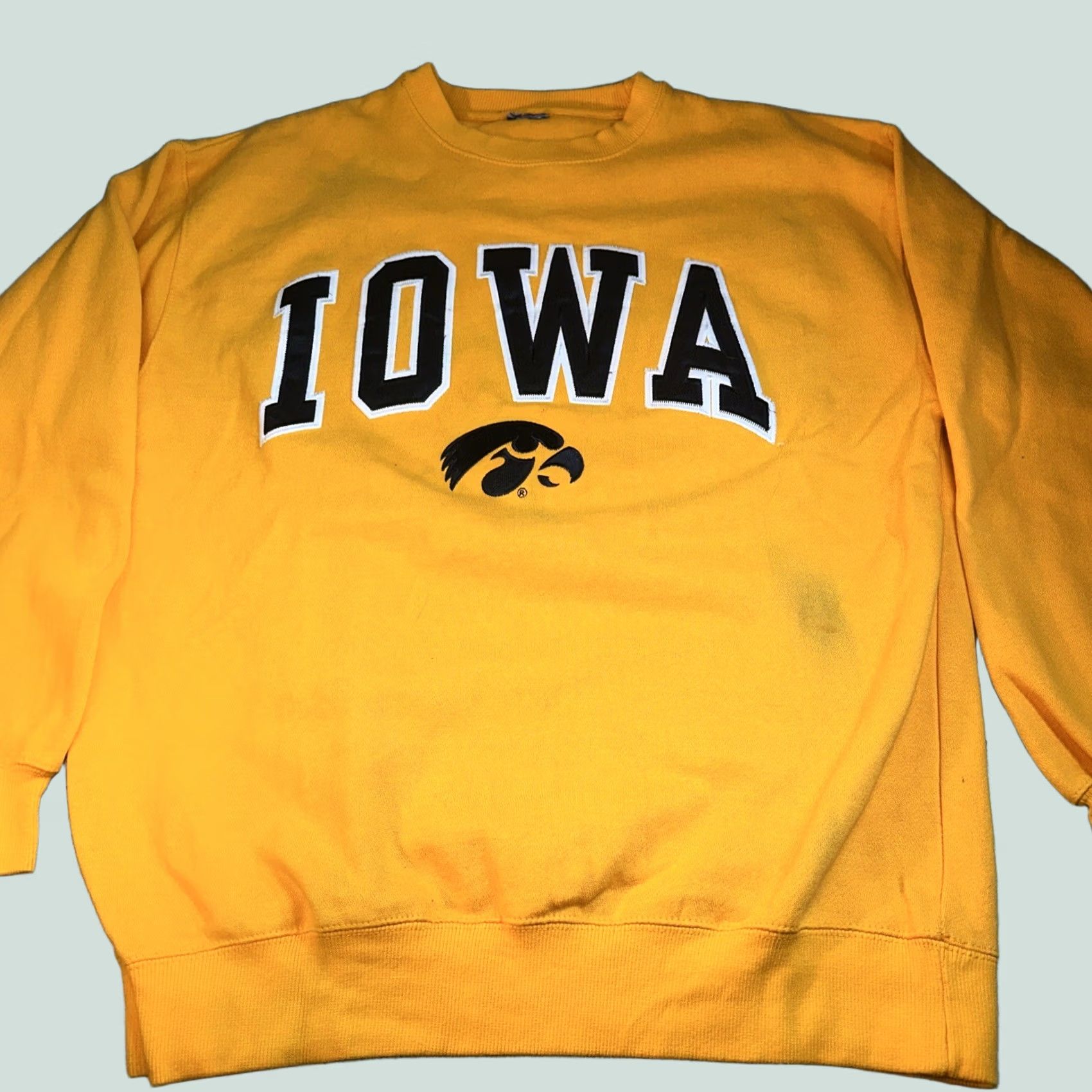 Champion VTG University of Iowa Hawkeyes Yellow Embroidered Sweater XL Mens Catlin Clark Champion Pullover Unisex Adults Black Size US XL / EU 56 / 4 - 1 Thumbnail