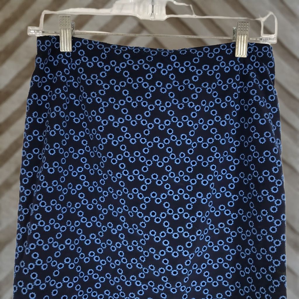 Vintage Akris Punto Navy Blue Geometric Print Pencil Skirt Women US 4 Size 27" / US 4 / IT 40 - 1 Thumbnail