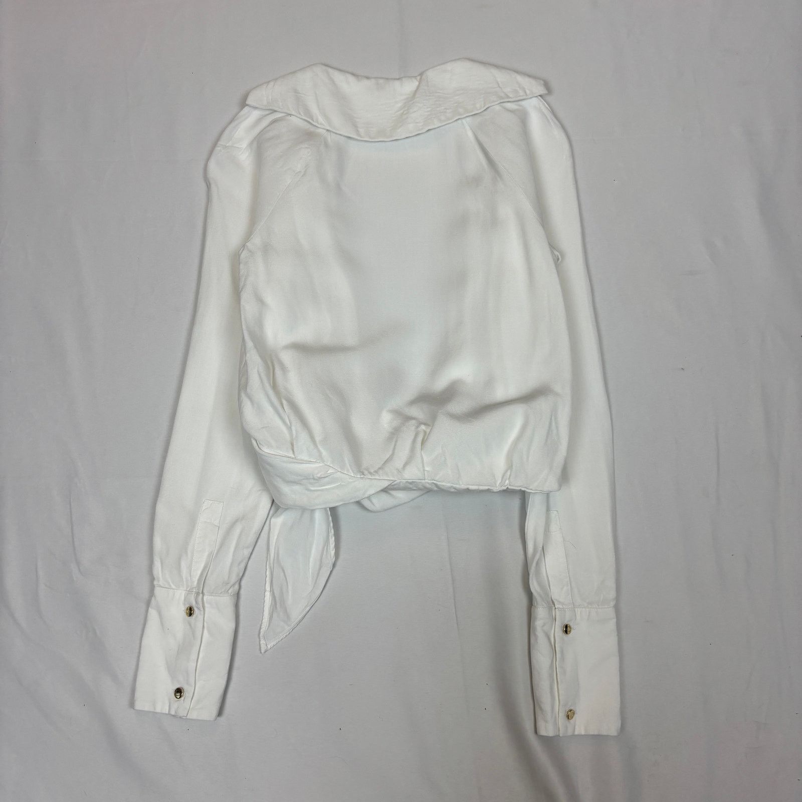 Jacquemus Jacquemus La Riviera Wrap Blouse Women's 34 XS Quiet Luxury Size XS / US 0-2 / IT 36-38 - 3 Thumbnail