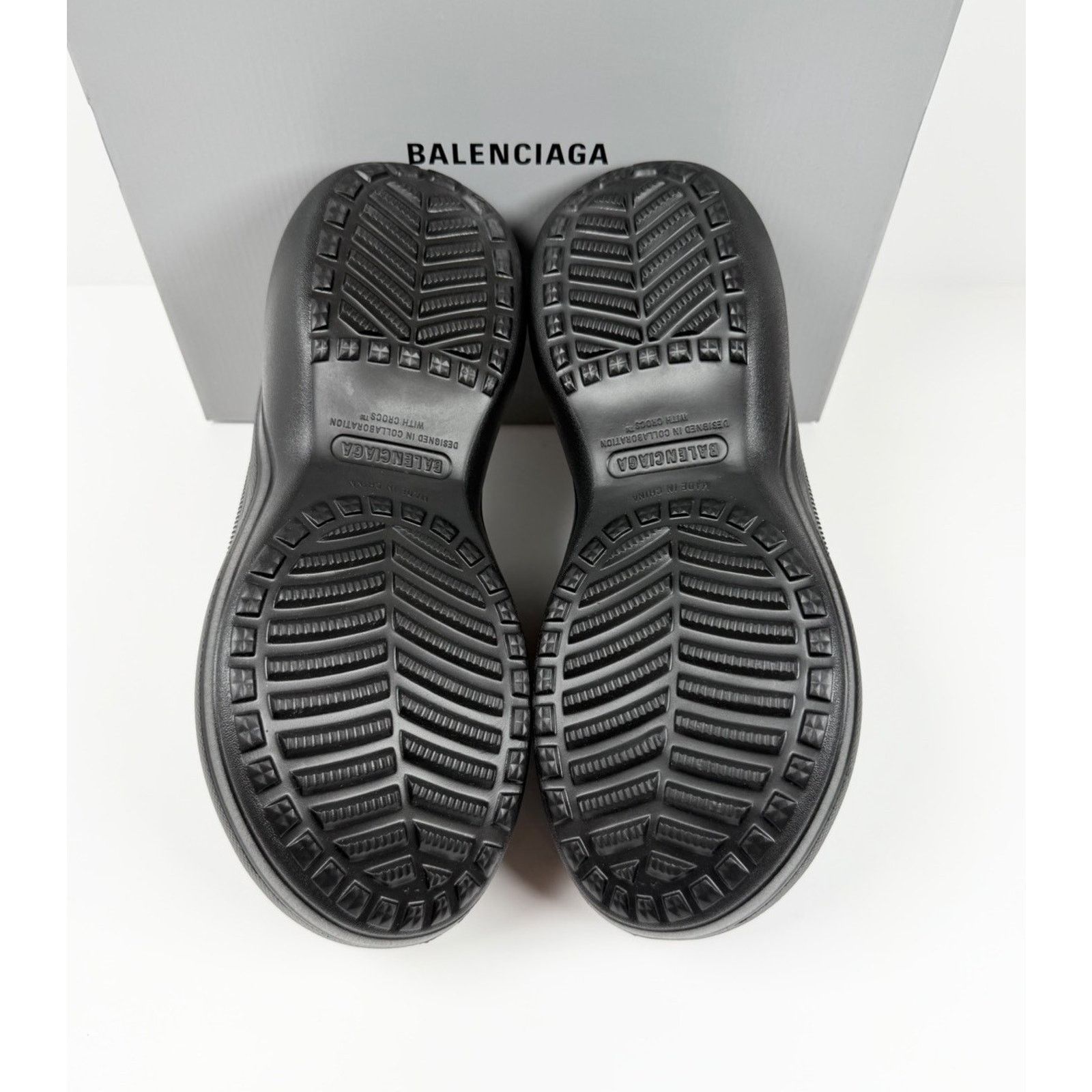 Balenciaga Size 12 - Balenciaga x Crocs Rubber Mules NEW! Size US 12 / EU 45 - 8 Thumbnail