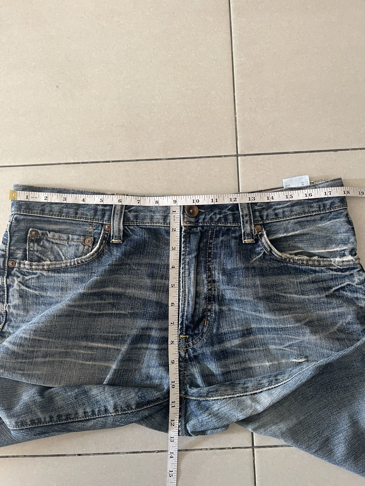 Uniqlo Uniqlo UJ S002 Regular Fit Straight Leg Jeans - Size 34 Size US 34 / EU 50 - 22 Thumbnail