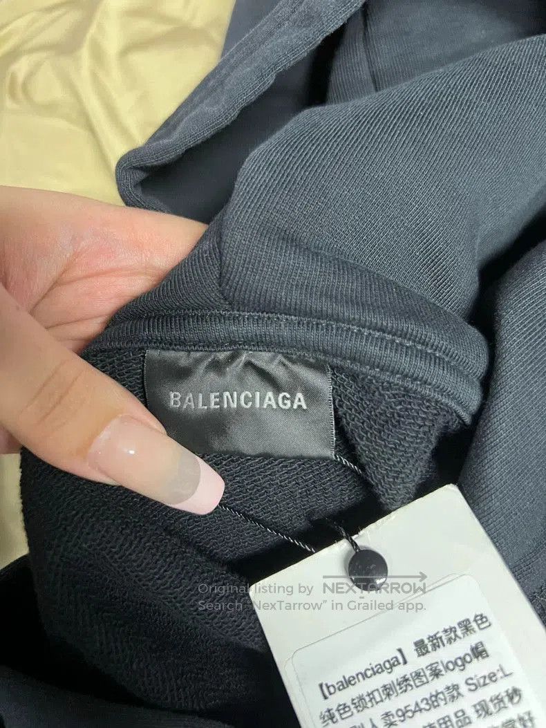 Balenciaga Balenciaga Black Logo Embroidered Hoodie. Size US L / EU 52-54 / 3 - 2 Thumbnail
