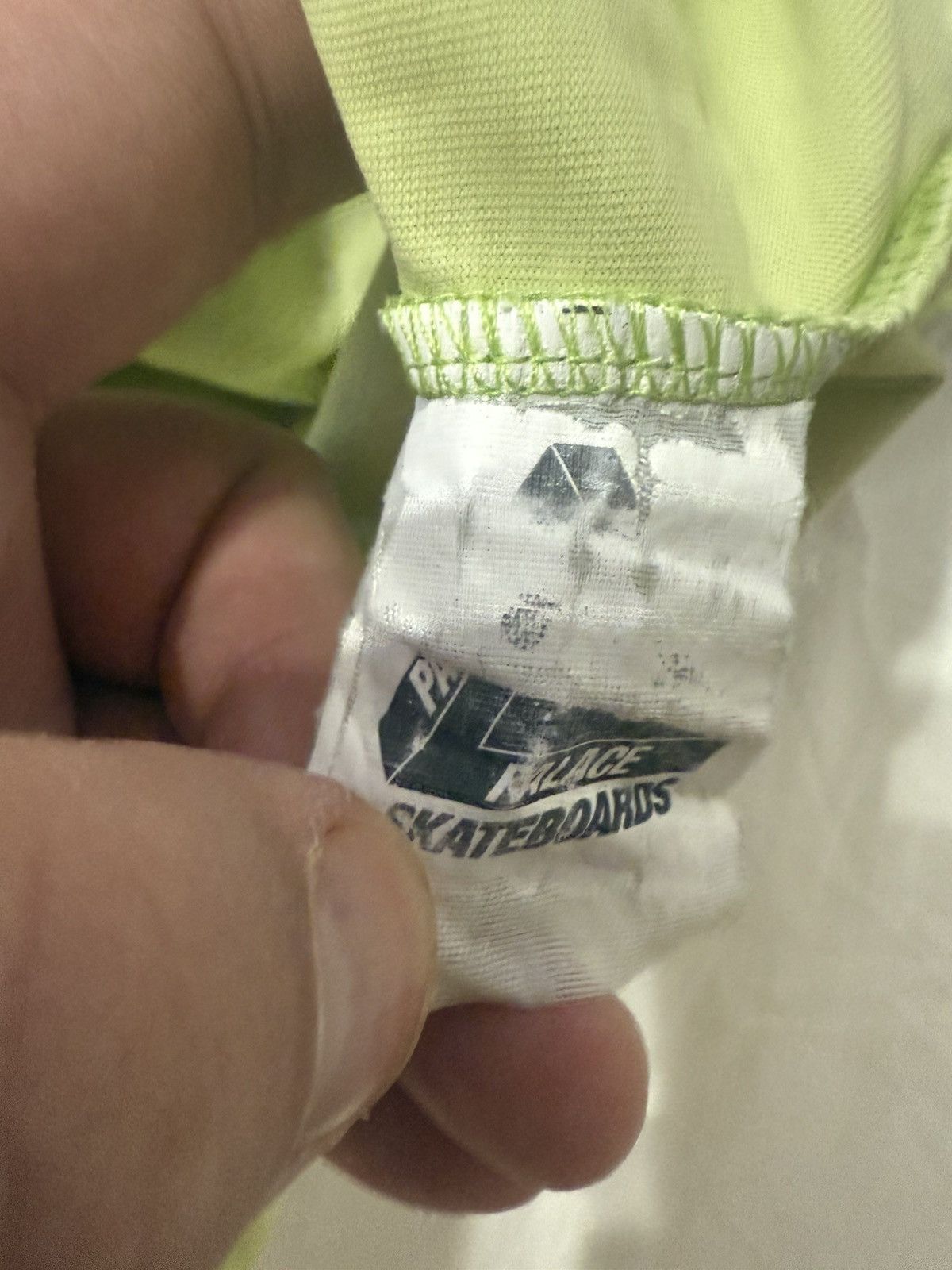 Palace Very nice Size US S / EU 44-46 / 1 - 5 Thumbnail