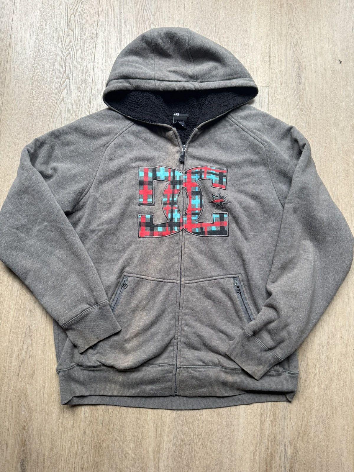 Other Y2K DC shoes Sherpa lined zip up jacket Size US XL / EU 56 / 4 - 1 Thumbnail