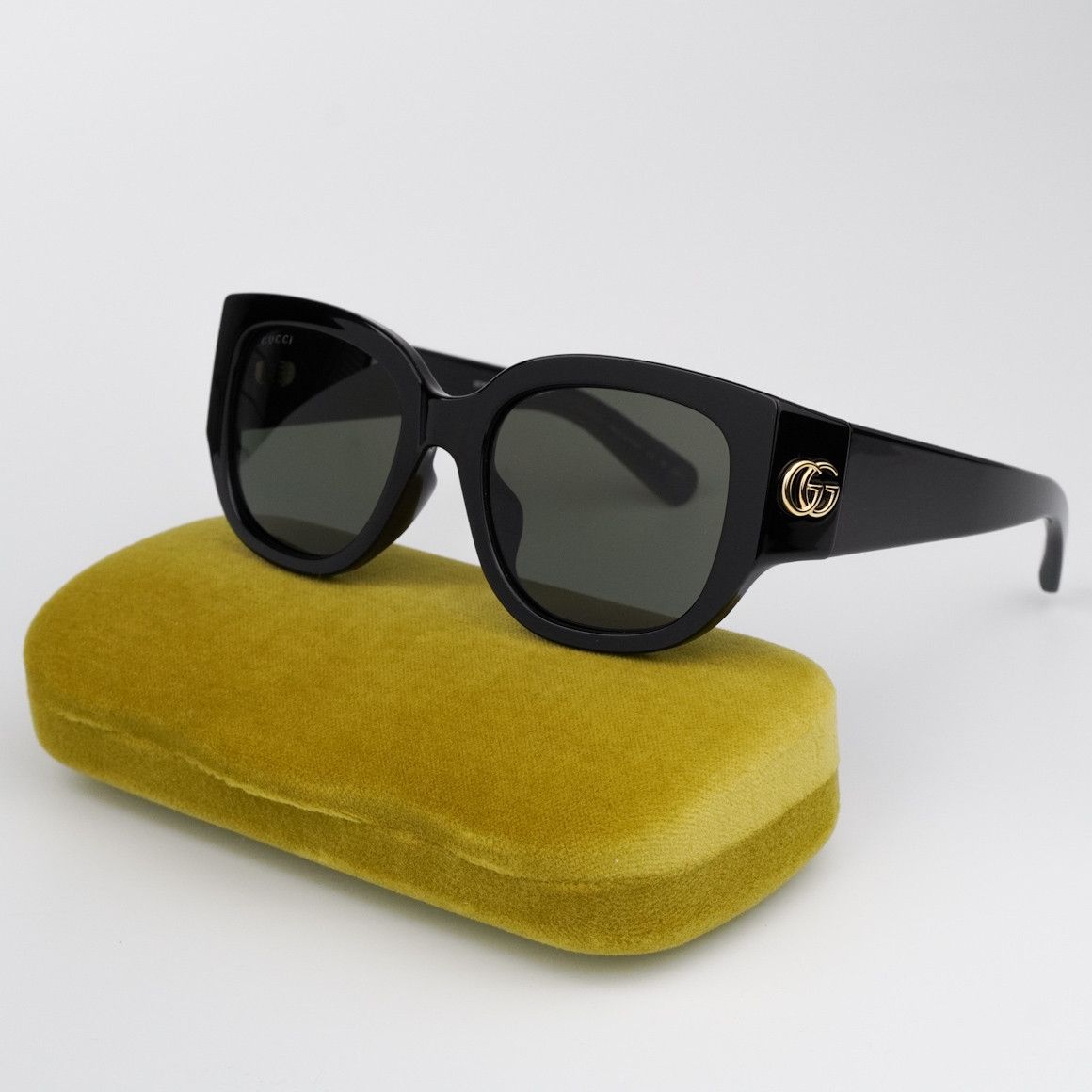 NEW Gucci GG1599SA 001 Women Square Sunglasses GG 1599SA