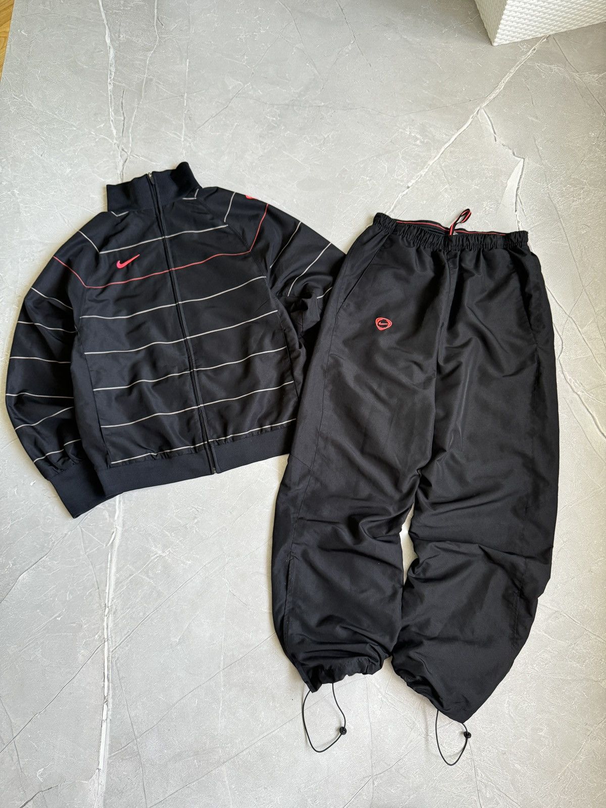 Nike × Streetwear × Vintage Vintage Nike Tracksuit Nylon Jacket 