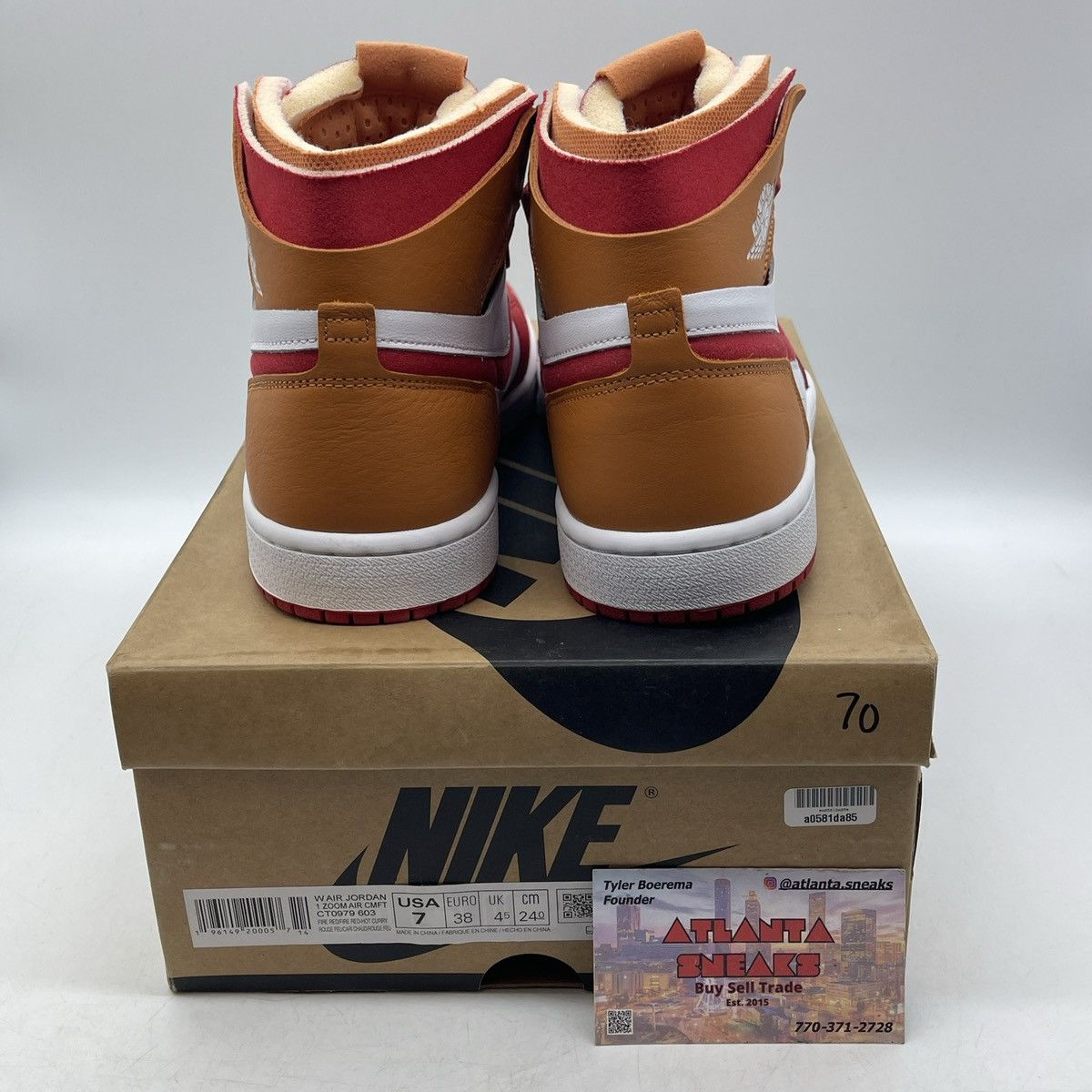 Nike Wmns Air Jordan 1 fire red hot curry Size US 7 / IT 37 - 3 Thumbnail