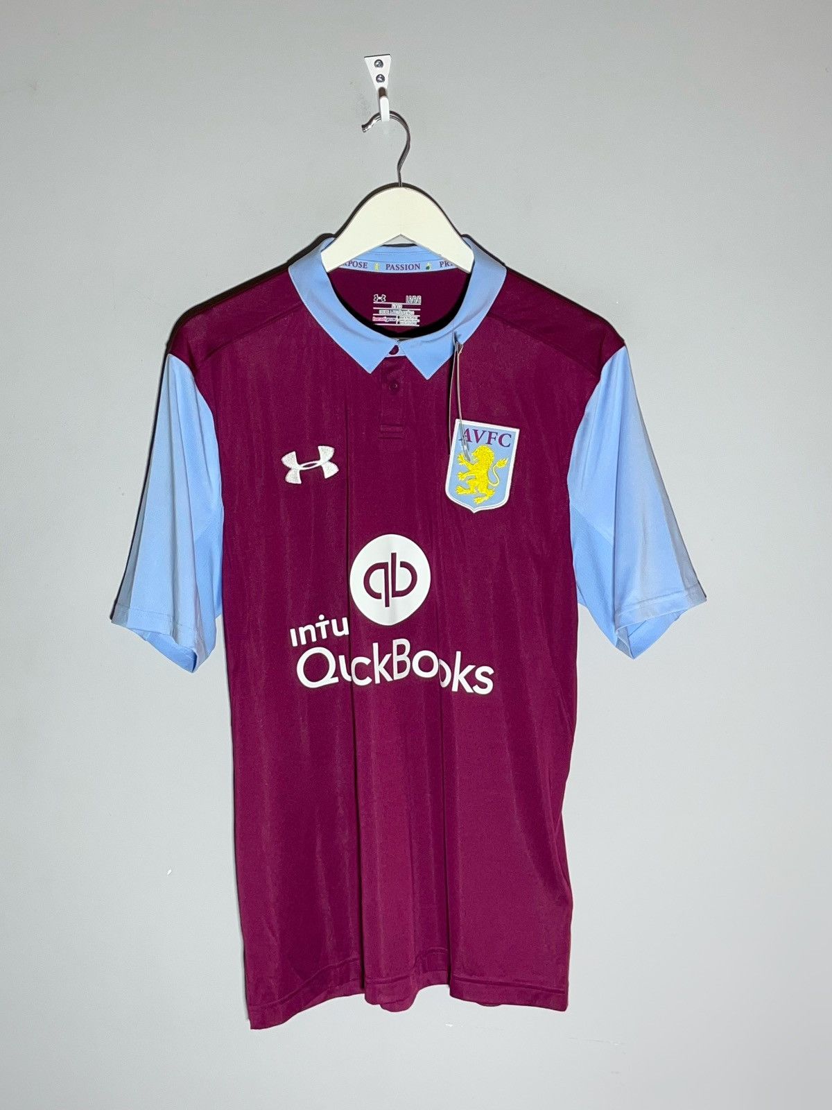 Under Armour NWT Aston Villa Under Armour 2016/17 Home Y2k Football Shirt Size US M / EU 48-50 / 2 - 1 Thumbnail