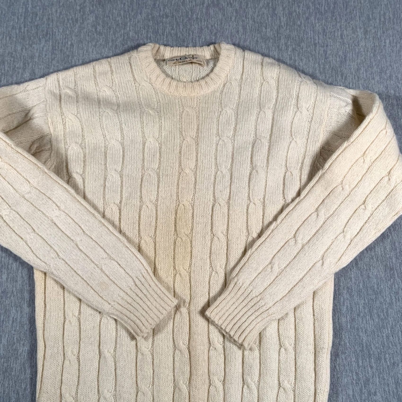 Vintage VINTAGE Carlo Gruber Sweater Womens Medium White Alpaca Wool Cable Knit Austria jacket style? Size M / US 6-8 / IT 42-44 - 2 Thumbnail