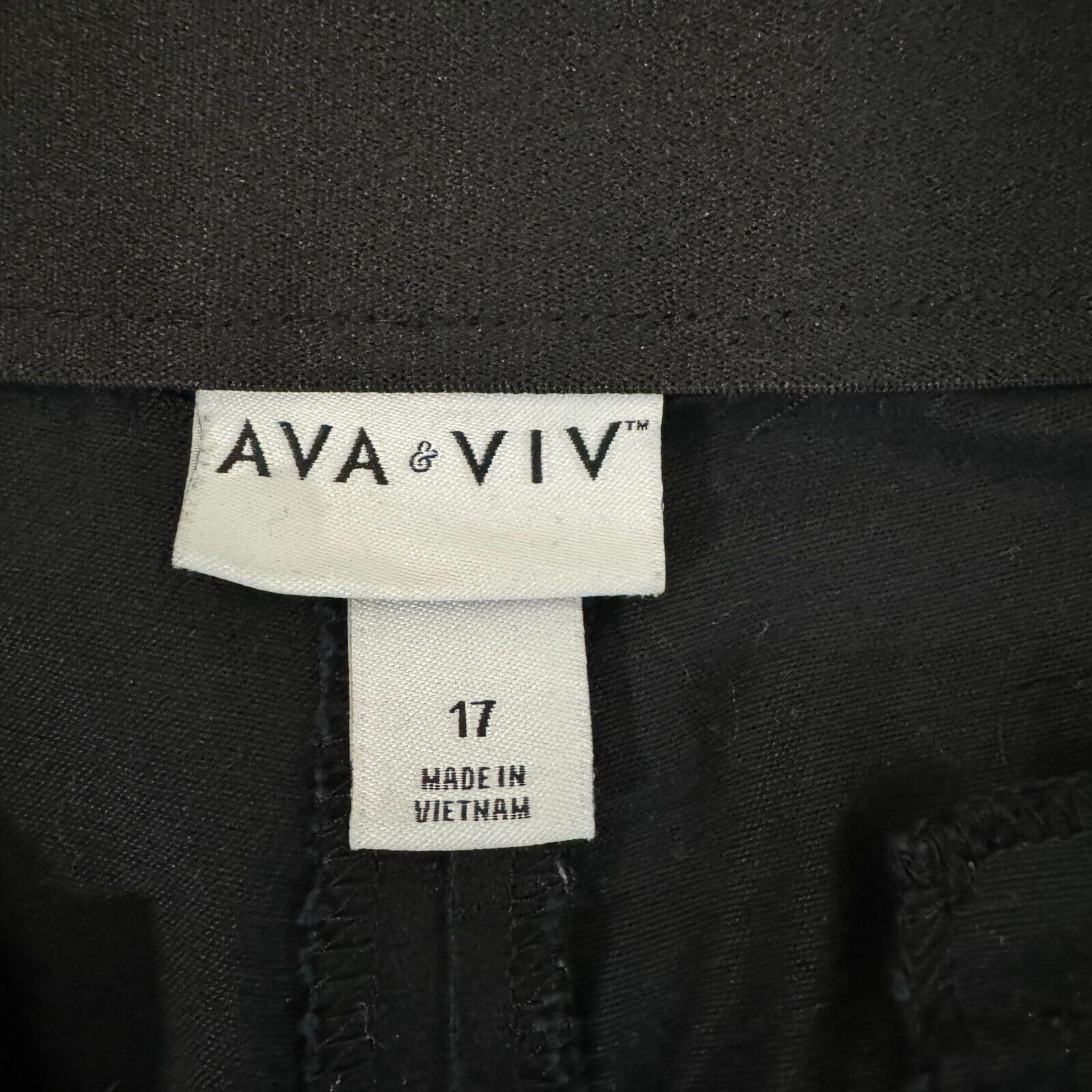 Other Ava & Viv Cropped Pants Women 17 Office Minimalist Preppy Size 38" / US 16 / IT 52 - 6 Thumbnail