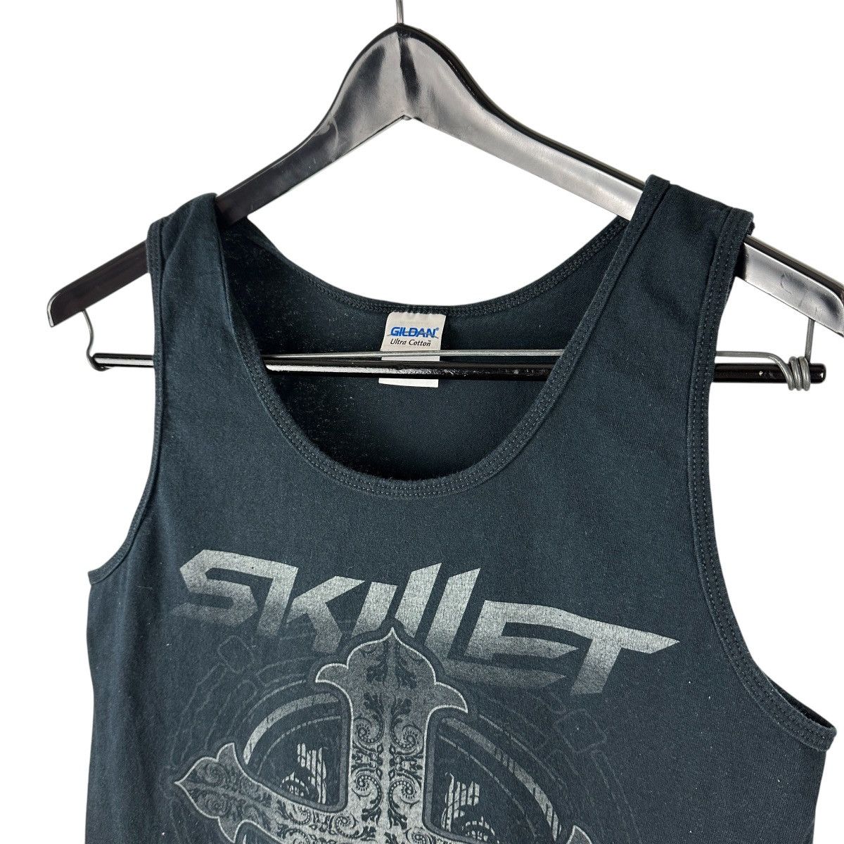 Band Tees Mens Y2K Skillet Rock Band Music Tank Top Shirt Size US S / EU 44-46 / 1 - 6 Thumbnail