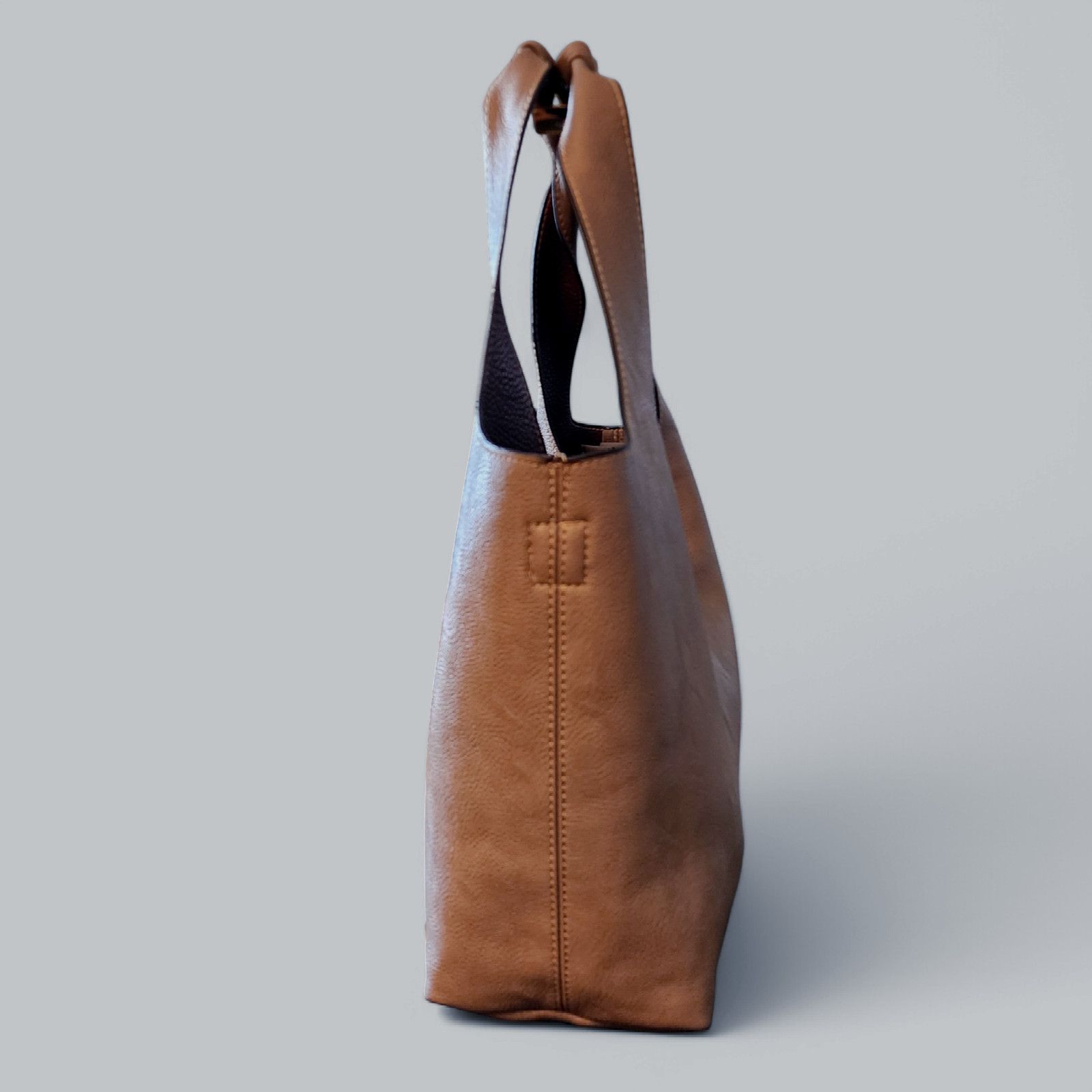Other Unbranded taupe large leather shoulder bag. Size ONE SIZE - 5 Thumbnail