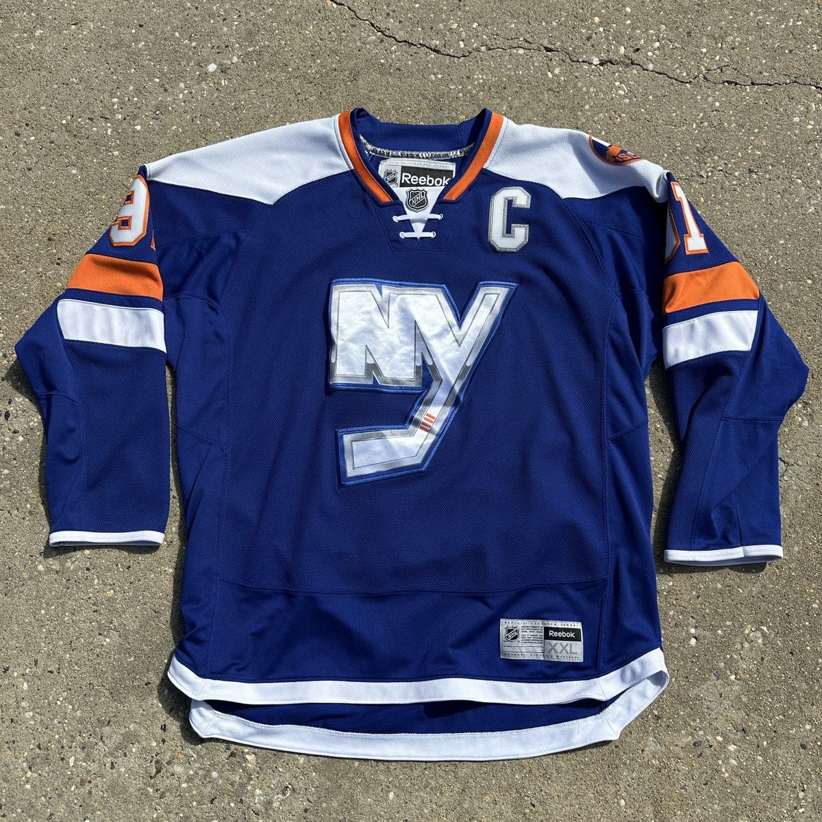 Reebok New York Islanders John Tavares Stadium Series jersey Size US XXL / EU 58 / 5 - 1 Thumbnail