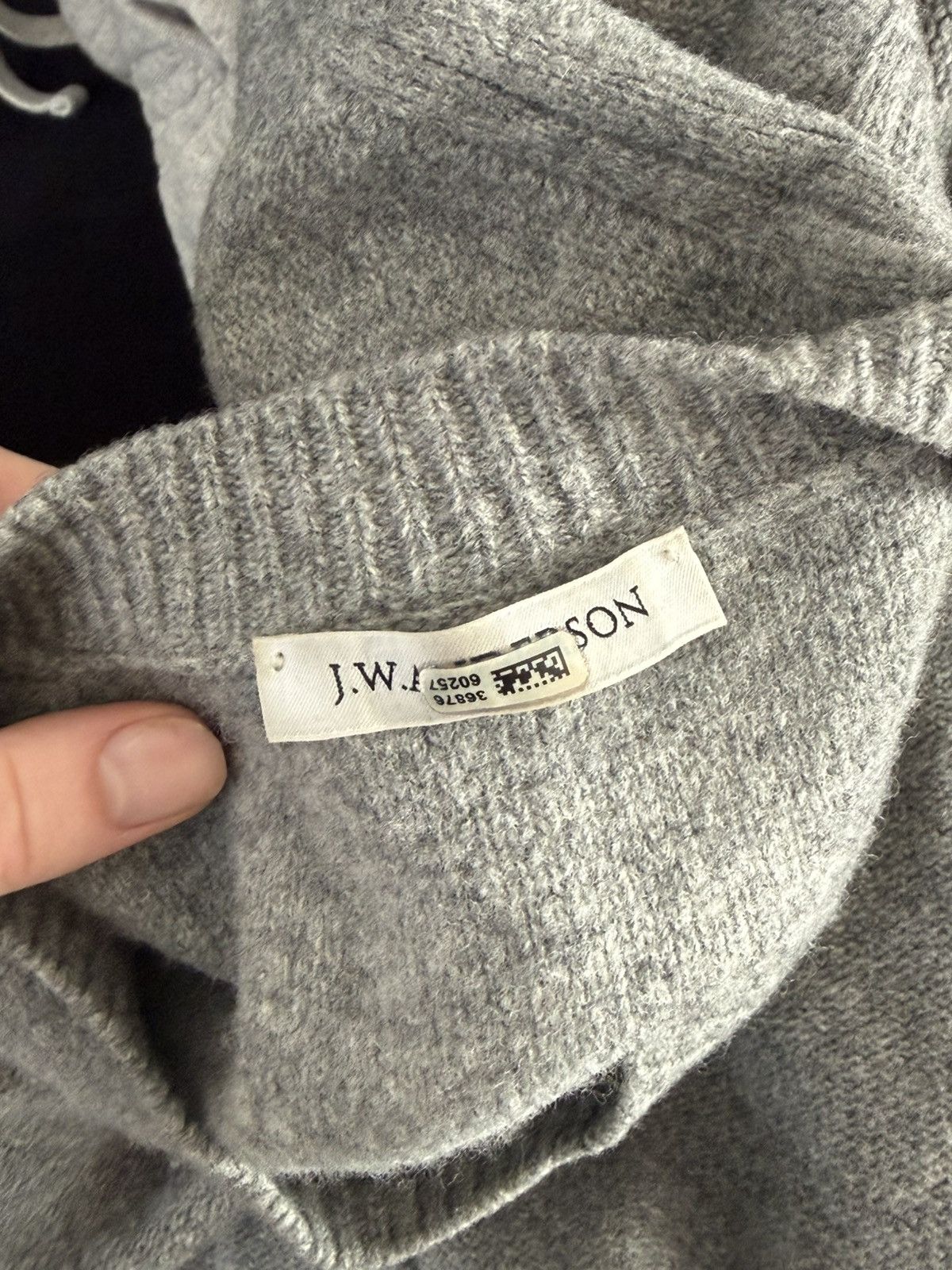 JW Anderson JW Anderson Wool Sweater Size M / US 6-8 / IT 42-44 - 4 Thumbnail