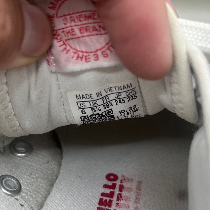 Adidas Adidas Hello Kitty Nizza Platform J Hello Kitty and Friends Size US 6 / IT 36 - 7 Thumbnail