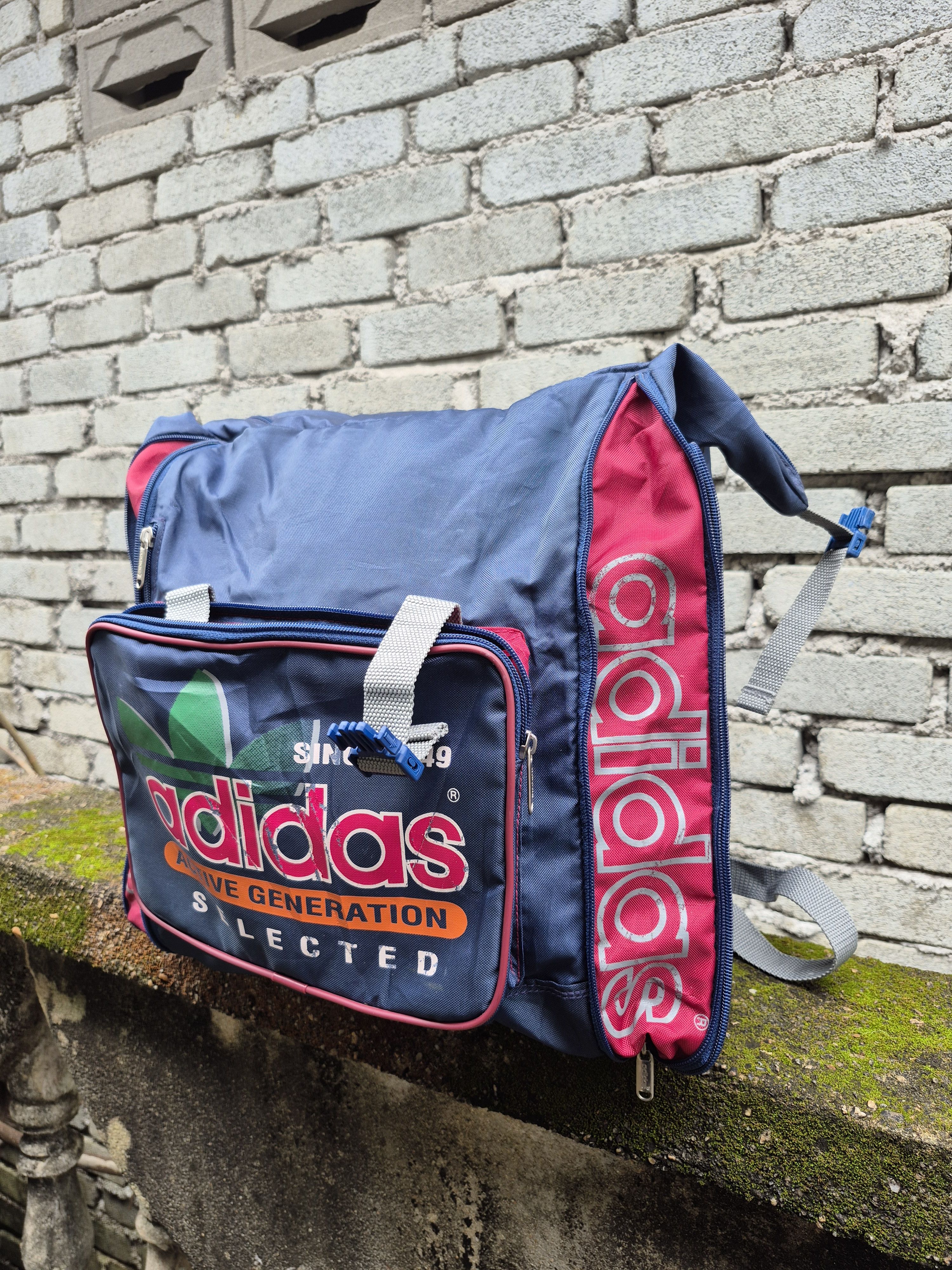 Adidas 🔥 Vintage Adidas Trefoil Back Pack Size ONE SIZE - 13 Thumbnail