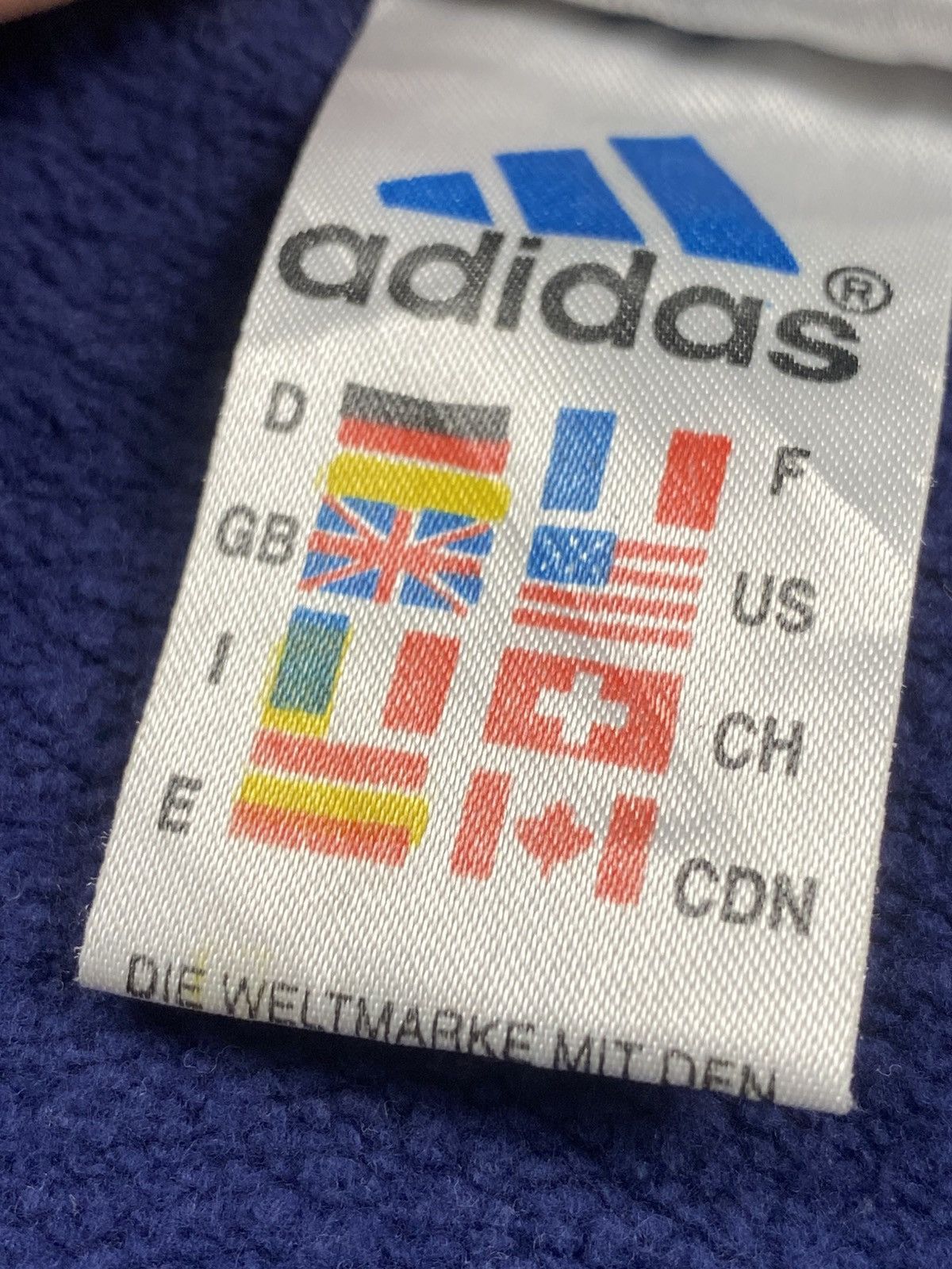Adidas Vintage y2k Adidas Three Stripes Crewneck Size US L / EU 52-54 / 3 - 7 Thumbnail