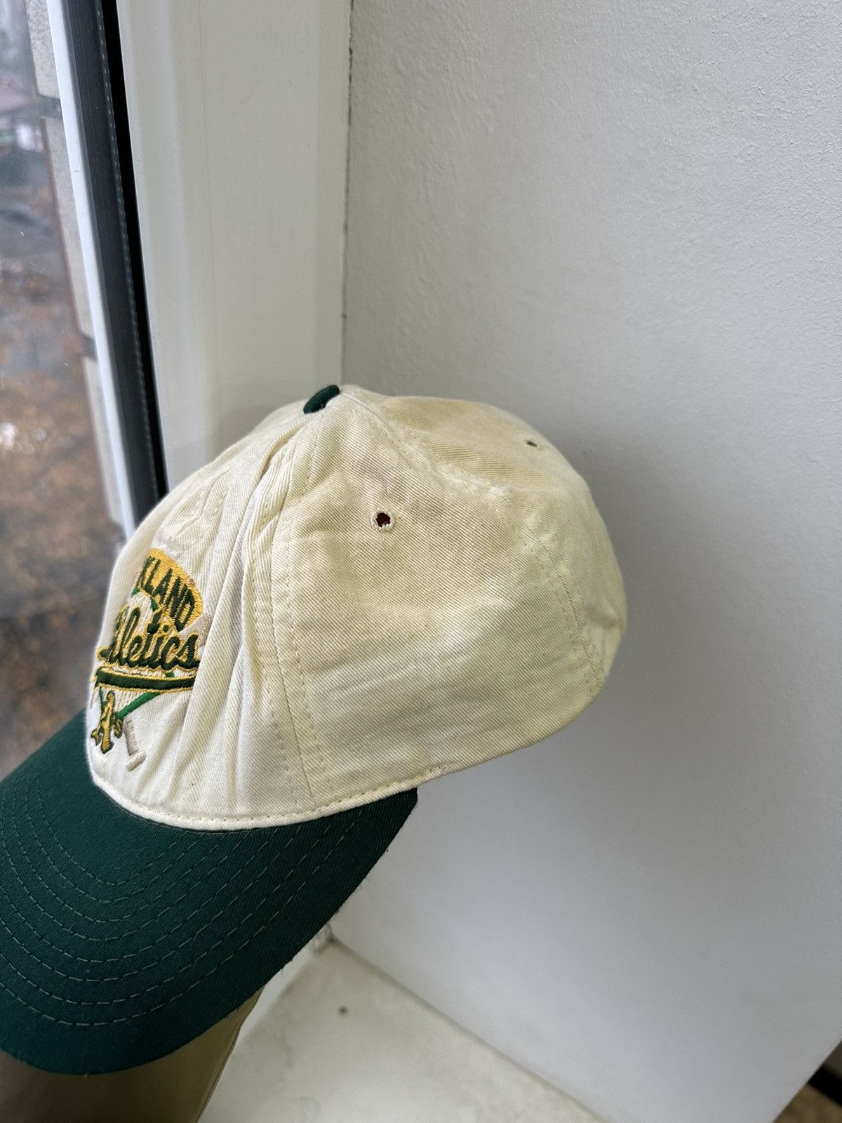 MLB Vintage Oakland Athletics MLB Made In USA Cap Size ONE SIZE - 9 Thumbnail