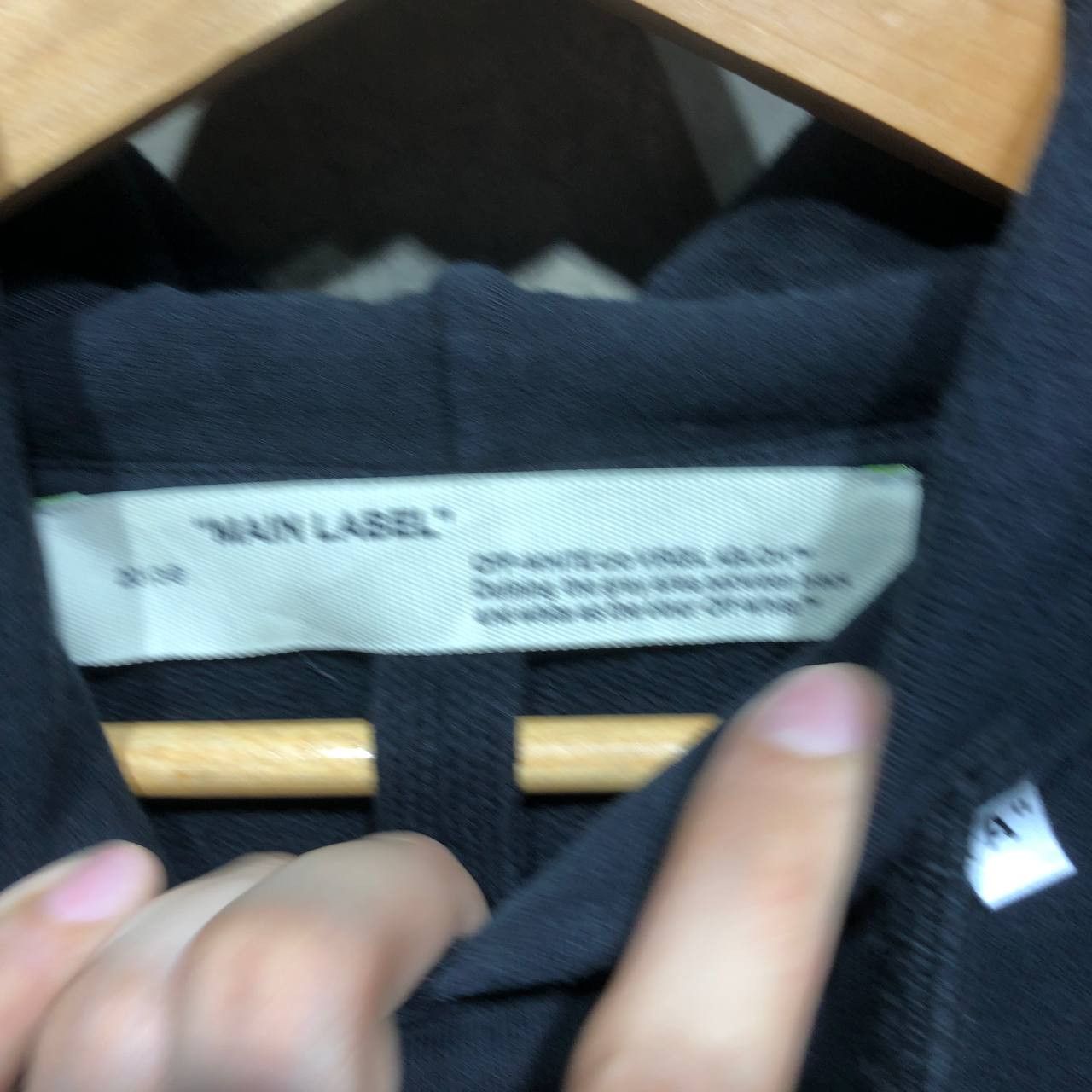 Off-White Off-White SS20 Caravaggio Arrows hoodie Size US L / EU 52-54 / 3 - 12 Thumbnail