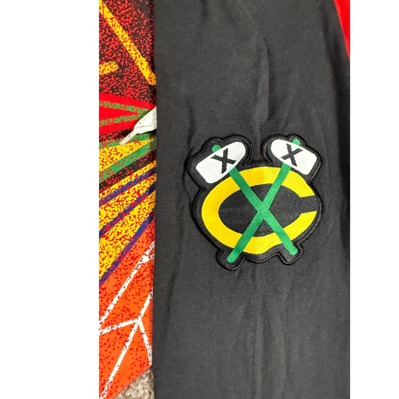 Majestic Chicago Blackhawks NHL Logo Women's Long Sleeve Shirt Size XS / US 0-2 / IT 36-38 - 8 Thumbnail