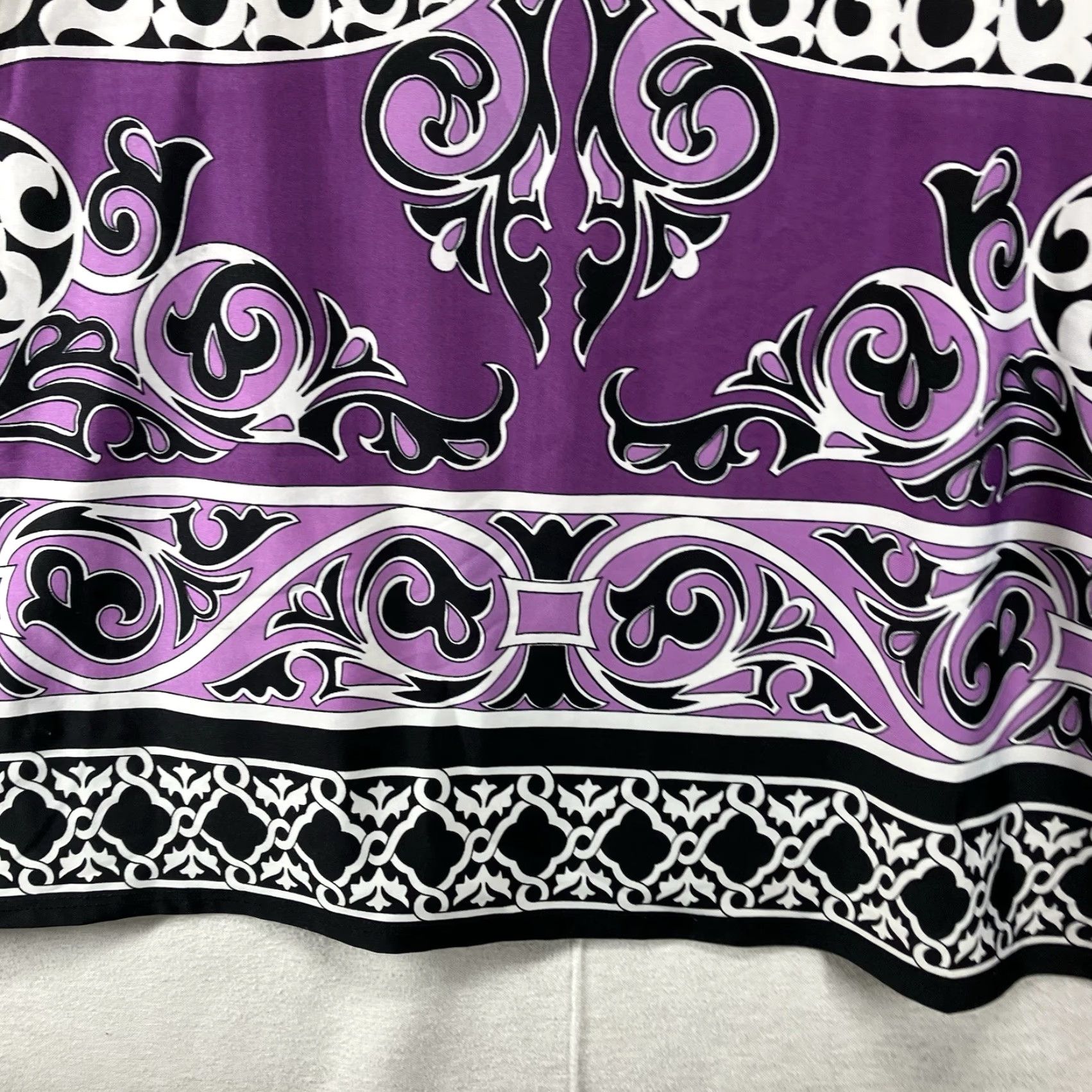 Vintage Dressbarn Purple Blouse Women's Top 22/24 3/4 Sleeve Round Neck Geometric Print Lightweight Stretch Casual Vintage 70s 90s Hippe Retro Size 3XL / US 20-22 - 6 Thumbnail
