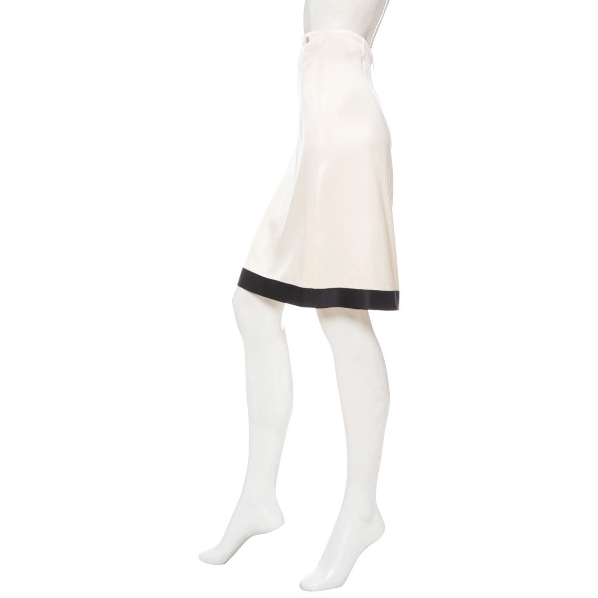 Chanel Chanel Vintage Silk CC Detail Skirt Fall 2003 Size 28" / US 6 / IT 42 - 4 Thumbnail