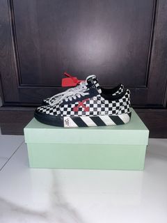 Off white vulc on sale low top checkered