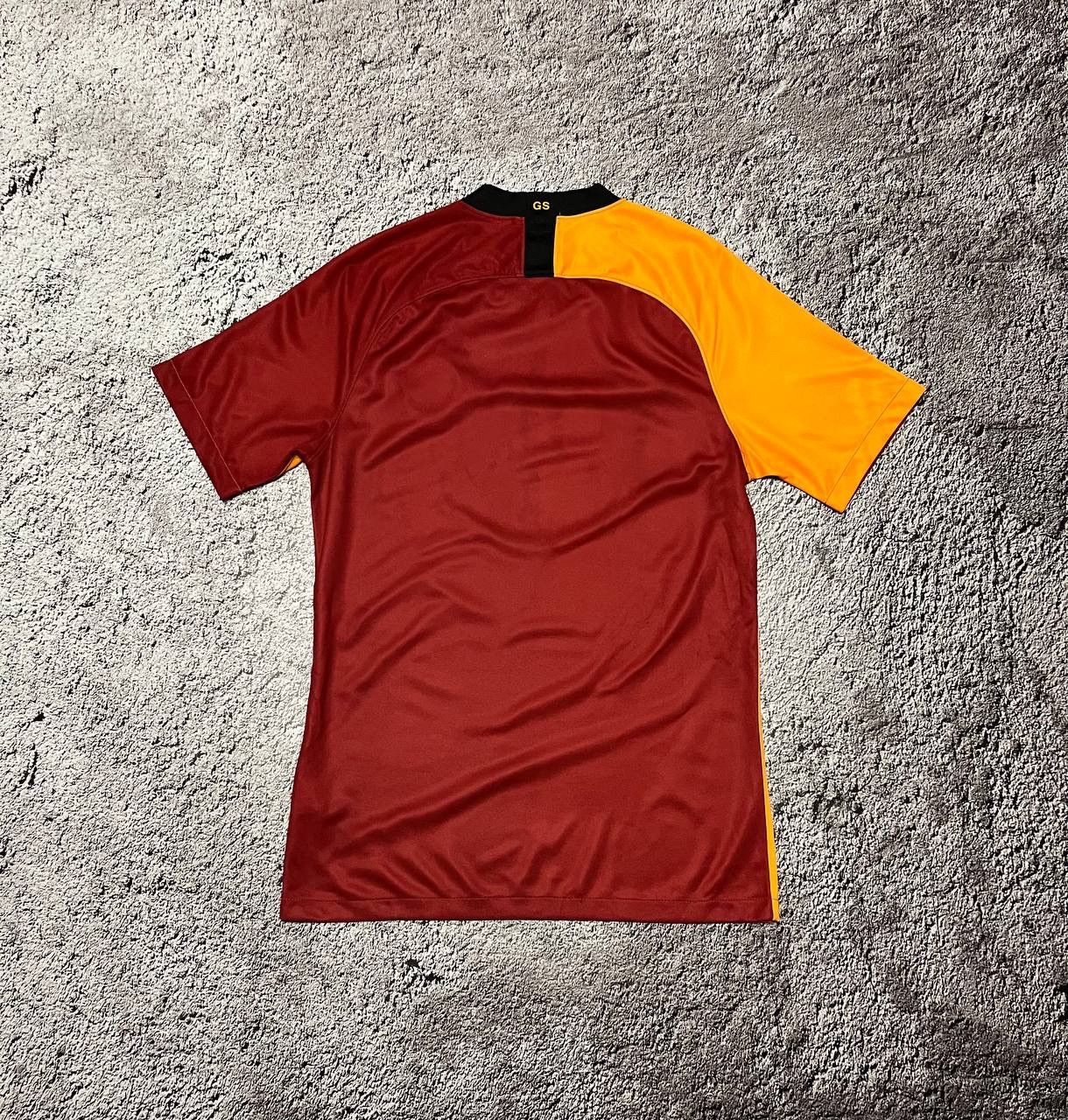 Other Galatasaray Football Shirt 2019/20 Home Size S Size US S / EU 44-46 / 1 - 4 Thumbnail