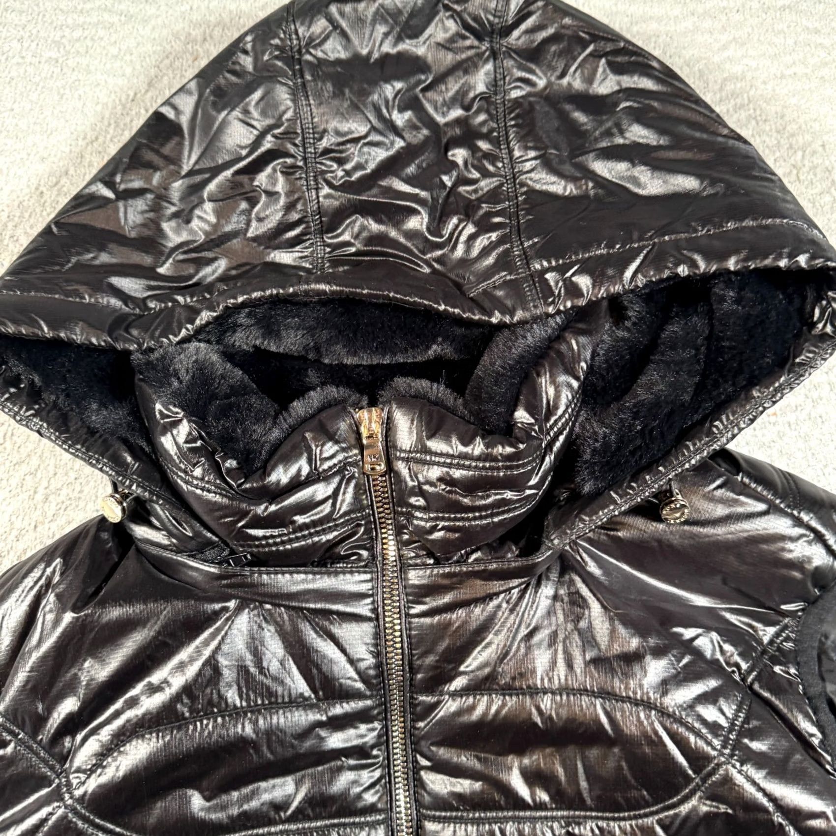 Michael Kors Michael Kors Quilted Puffer Vest Womens Medium Black Removable Hood Full Zip Vest Set Size M / US 6-8 / IT 42-44 - 6 Thumbnail